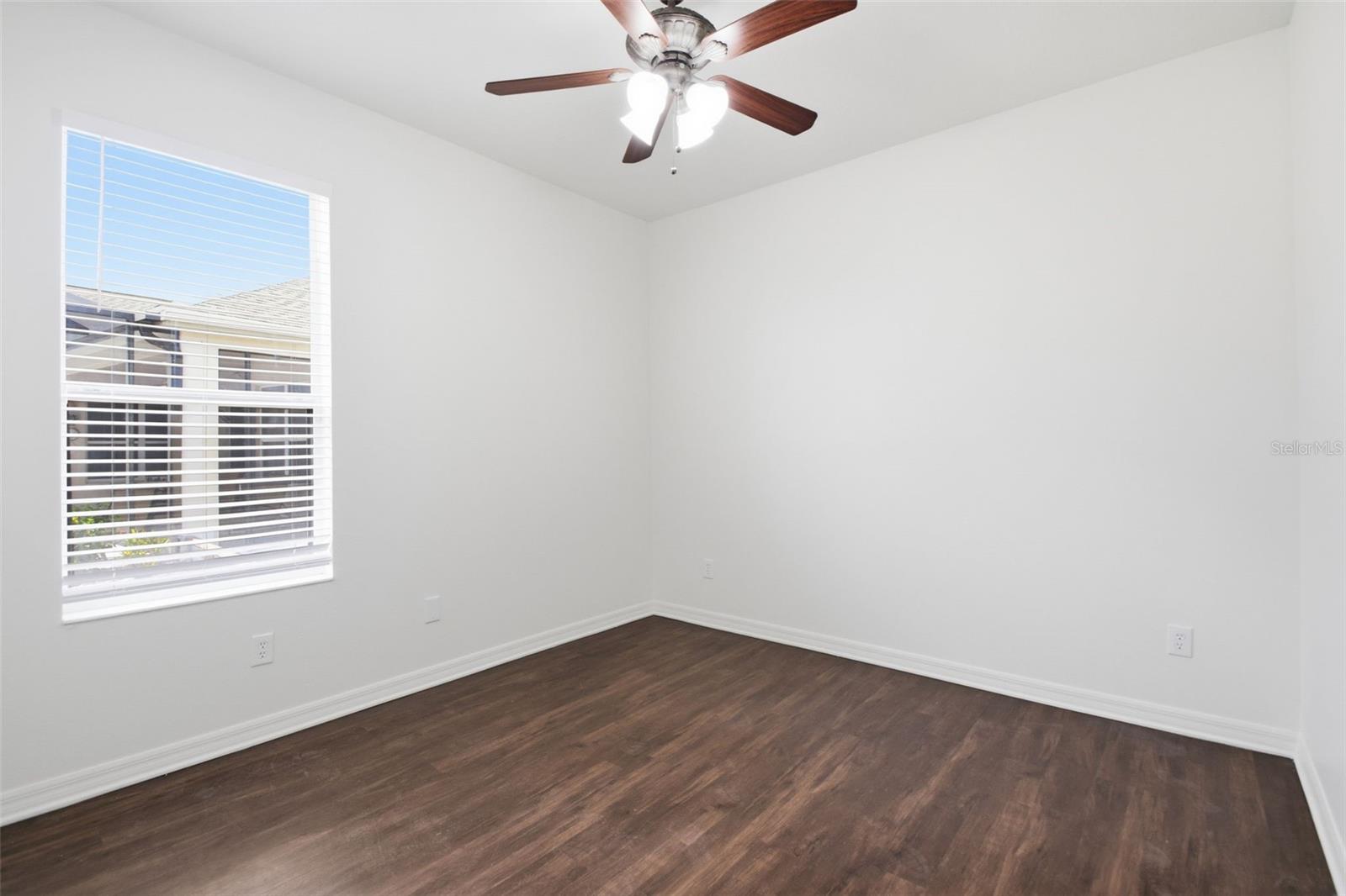 Image 16 of 51 For 12323 30th Street E