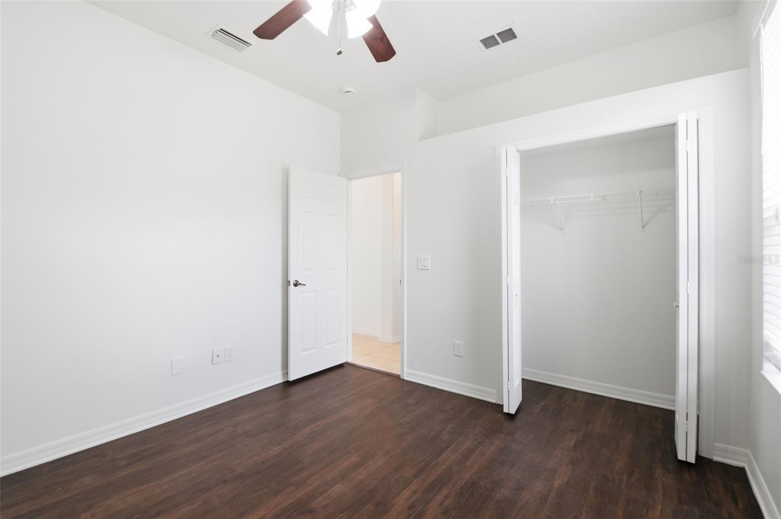 Image 18 of 51 For 12323 30th Street E