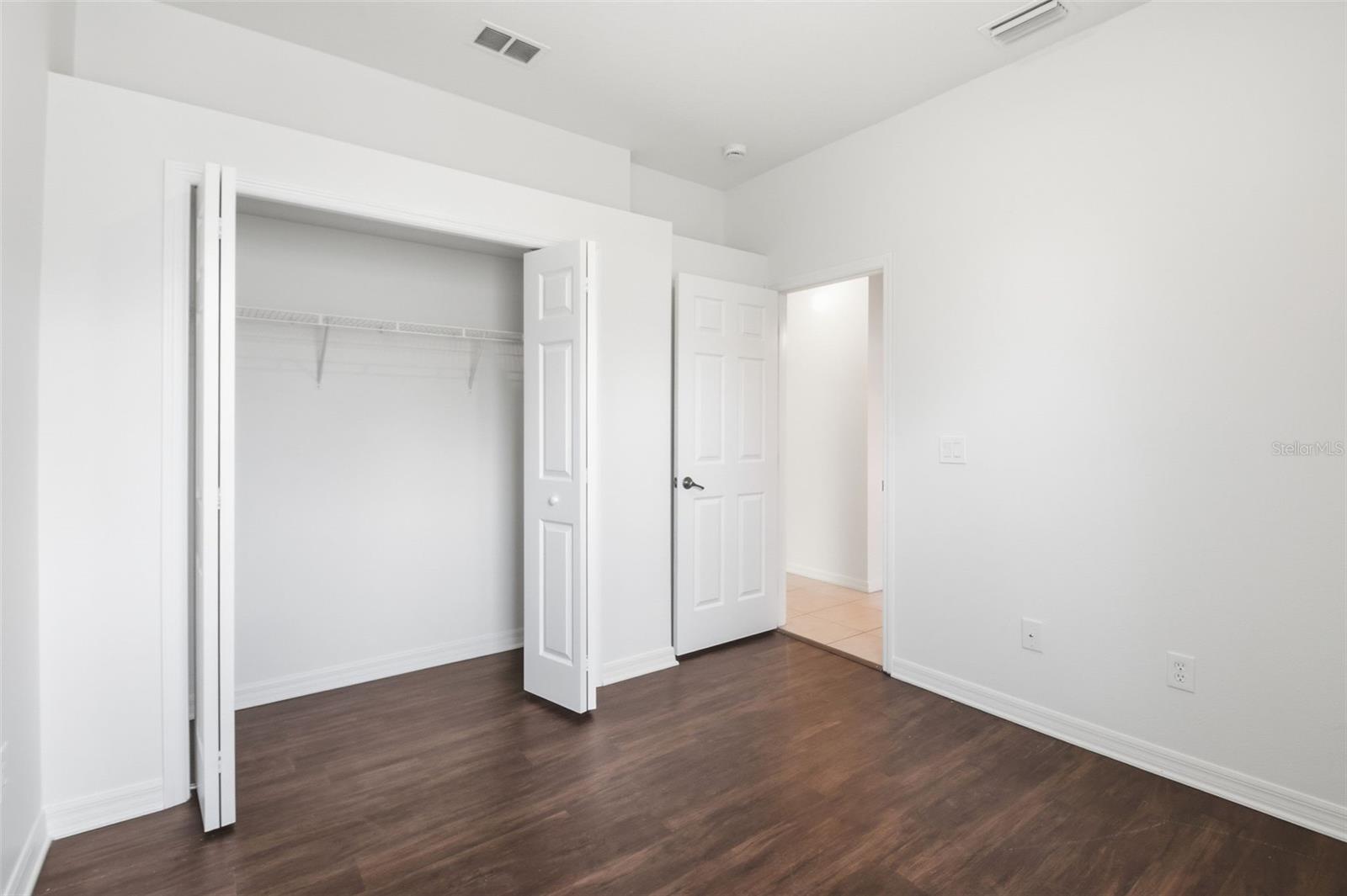 Image 21 of 51 For 12323 30th Street E