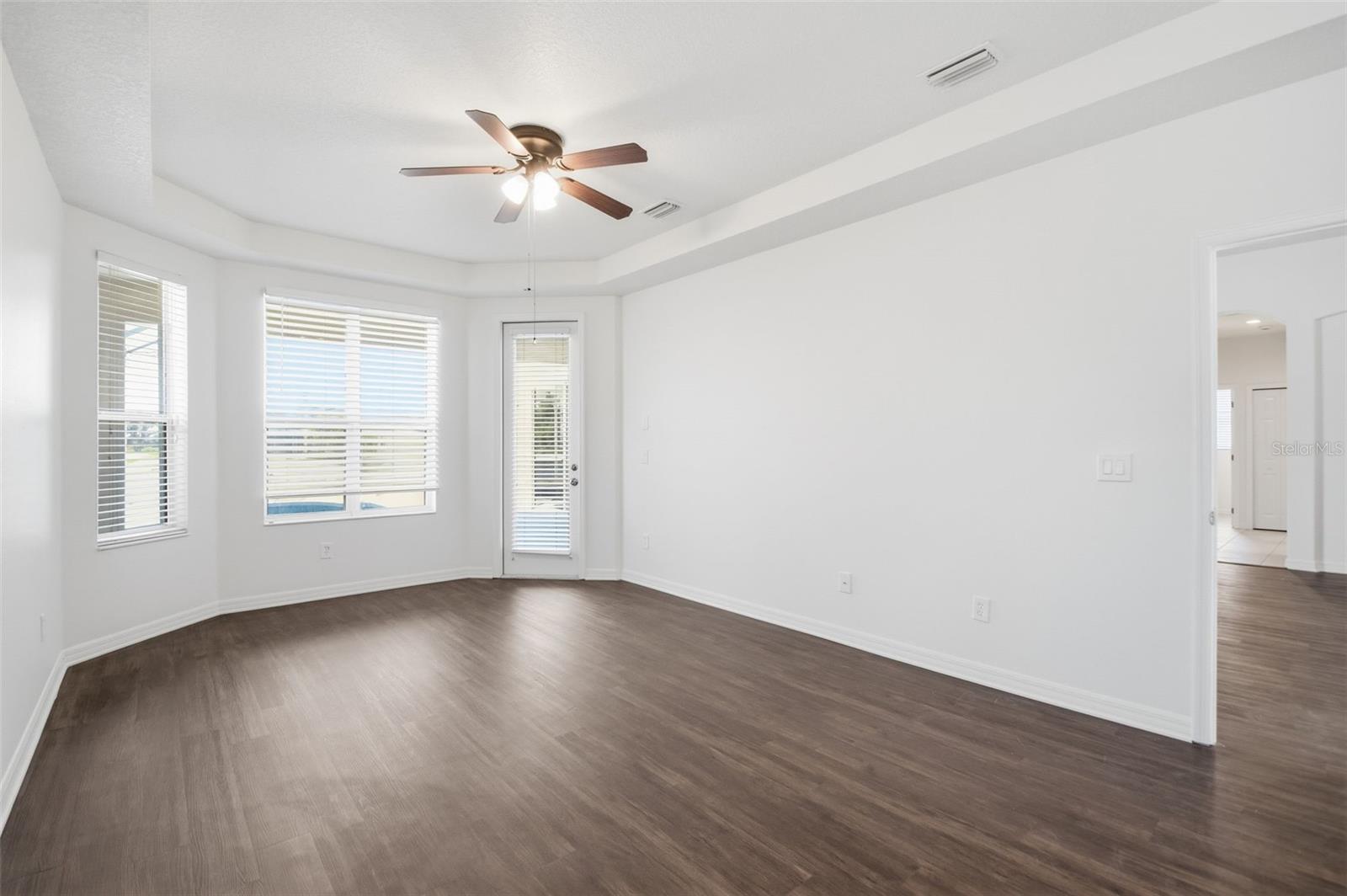 Image 26 of 51 For 12323 30th Street E