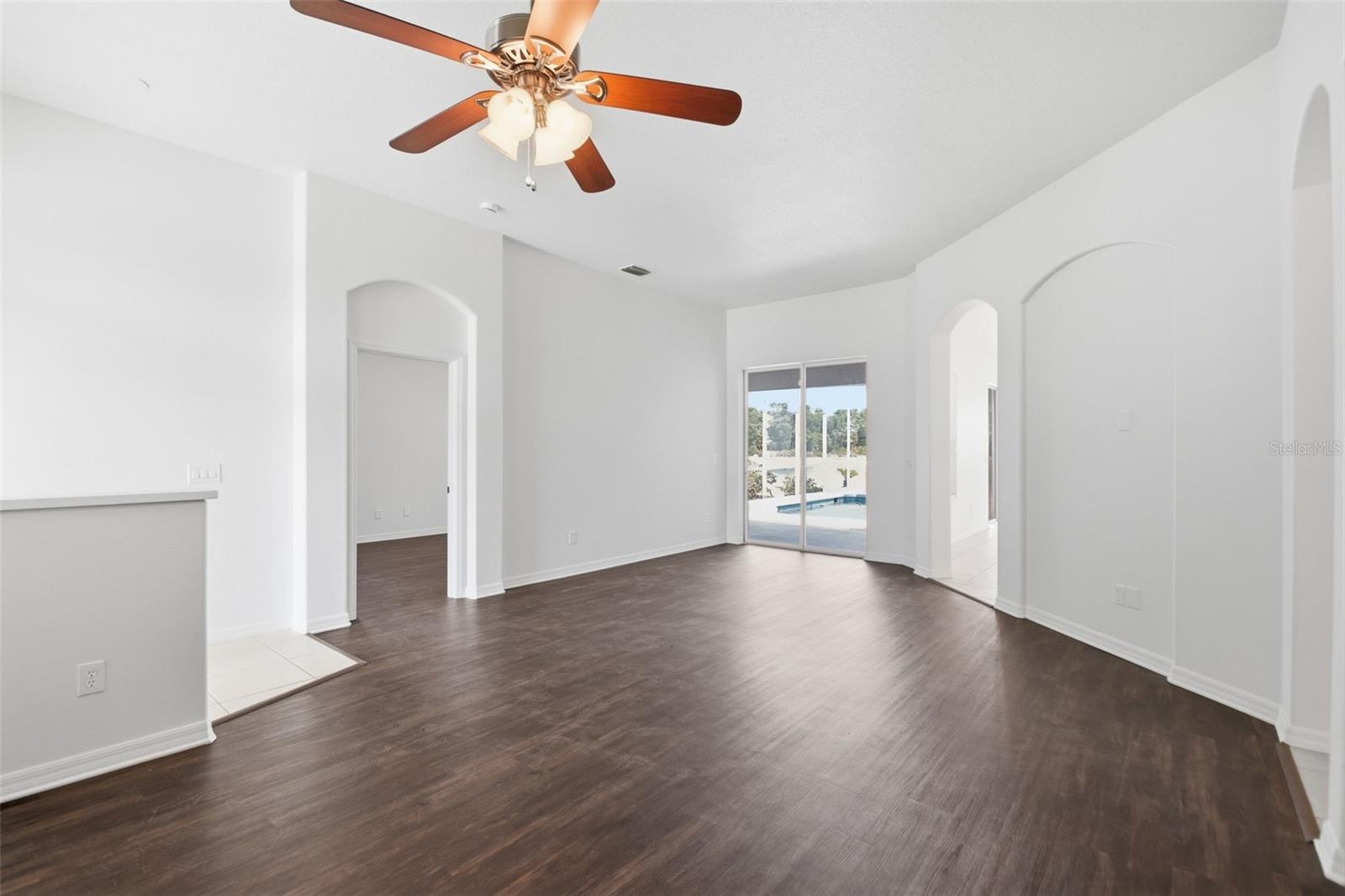 Image 29 of 51 For 12323 30th Street E