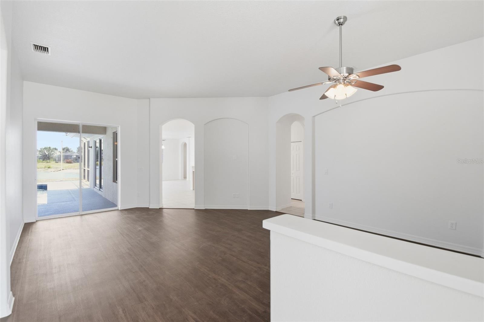 Image 7 of 51 For 12323 30th Street E