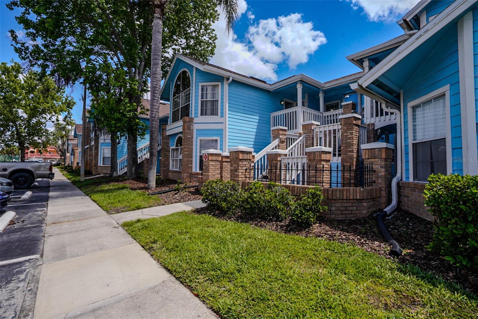 Image 2 of 10 For 2747 Poinciana Boulevard 14