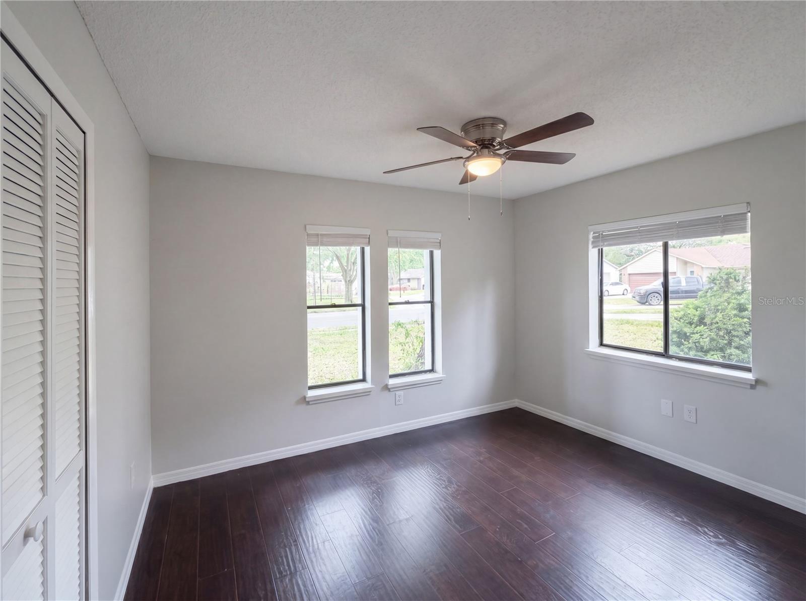 Image 4 of 21 For 3622 Shady Grove Circle