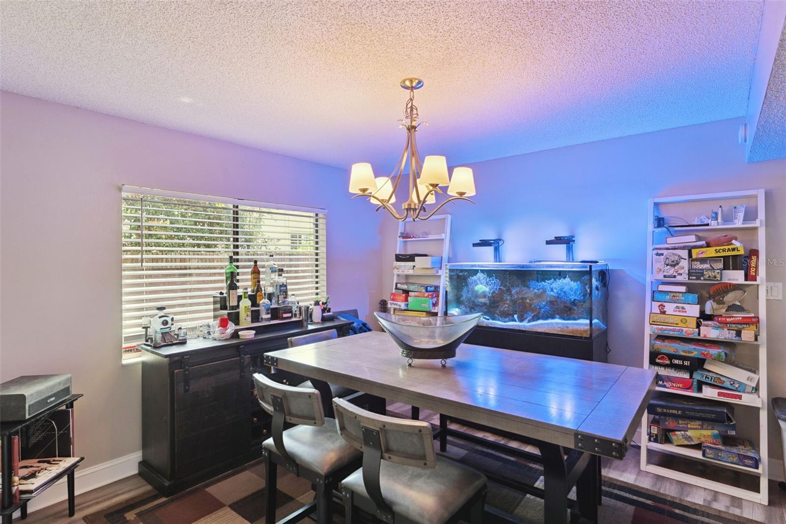 Image 13 of 40 For 1200 Royal Oak Drive