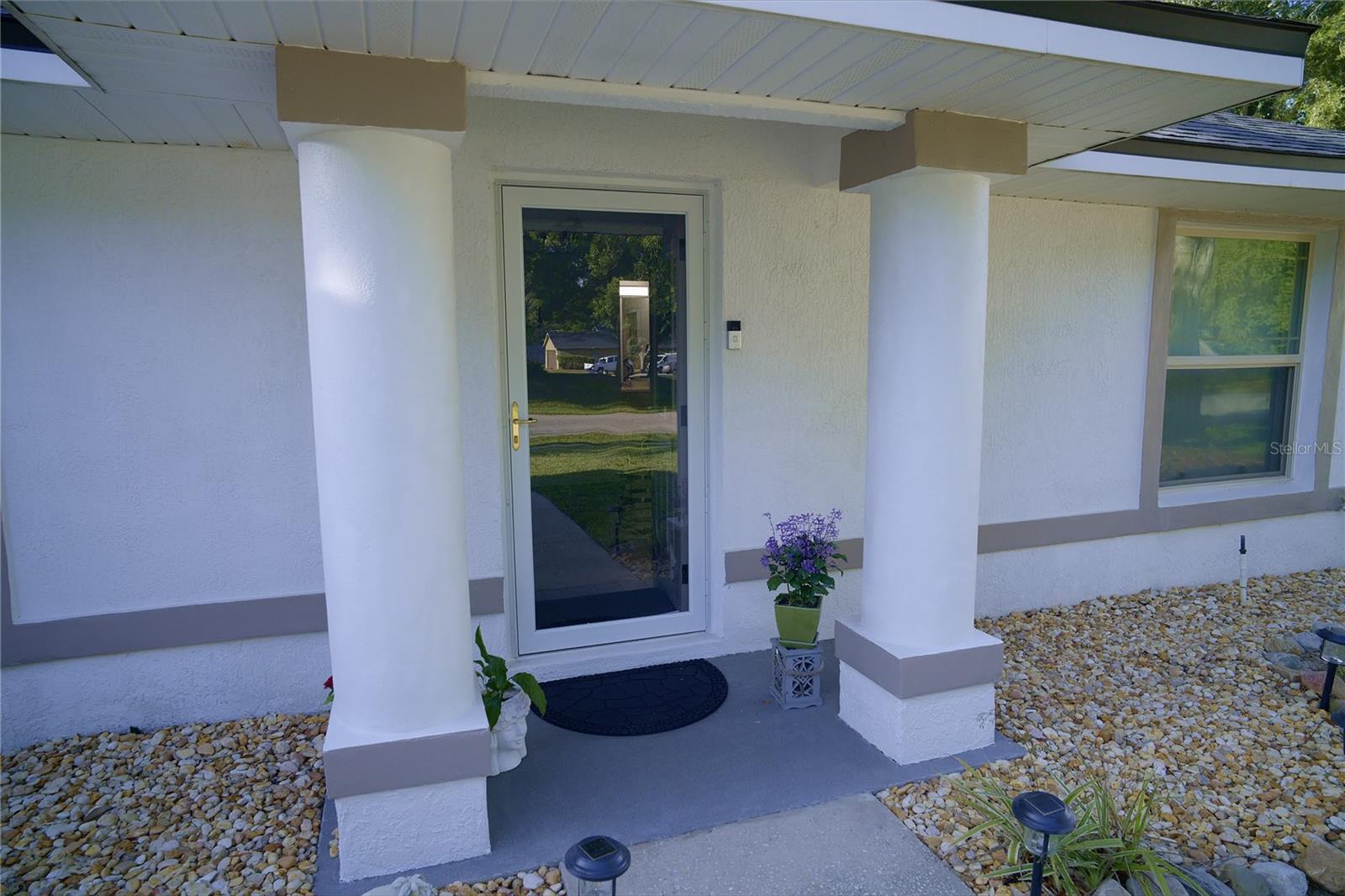 Image 6 of 21 For 408 Raymond Street