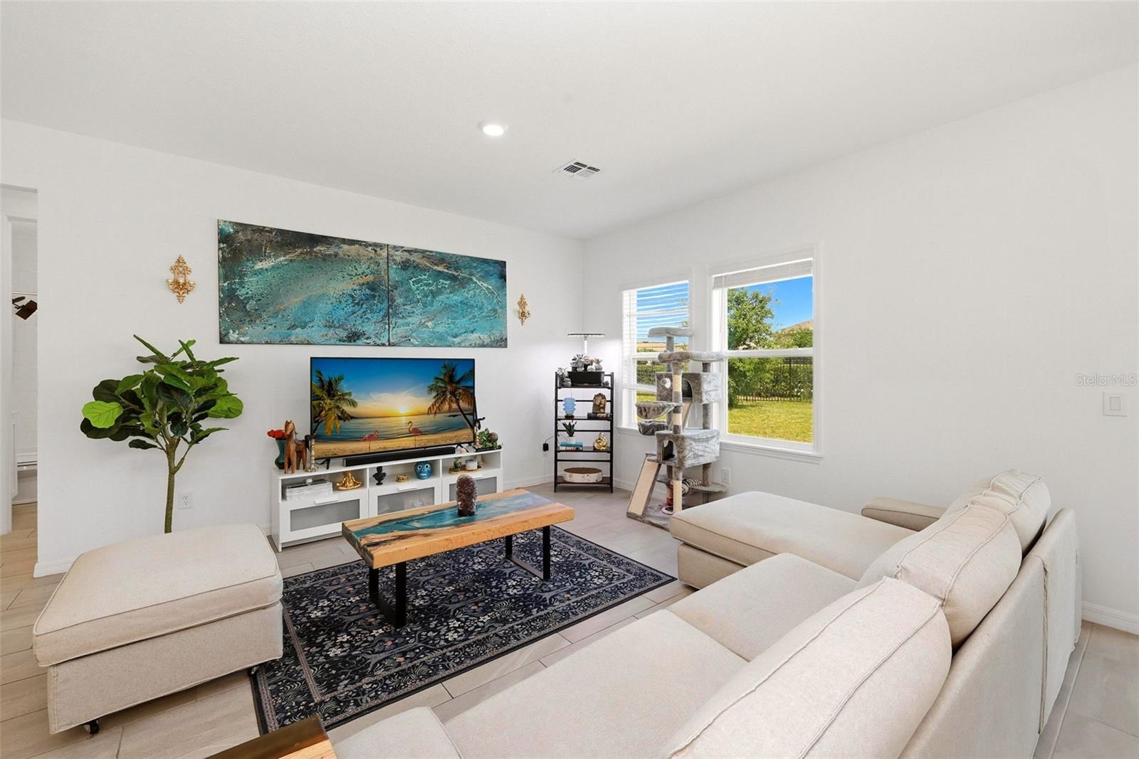 Image 15 of 32 For 2162 Derwent Drive