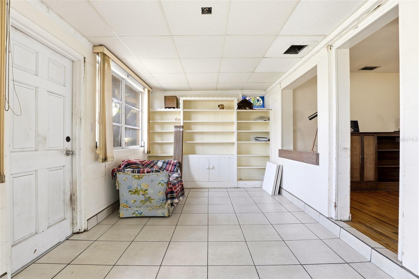 Image 13 of 35 For 1421 Fairview Street