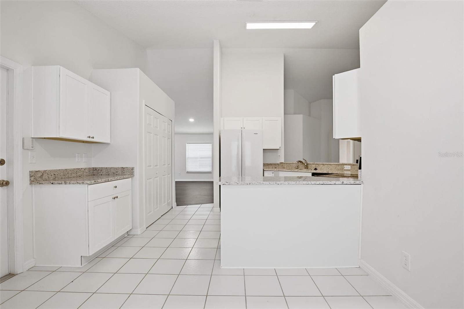 Image 17 of 38 For 1353 Crimson Clover Lane