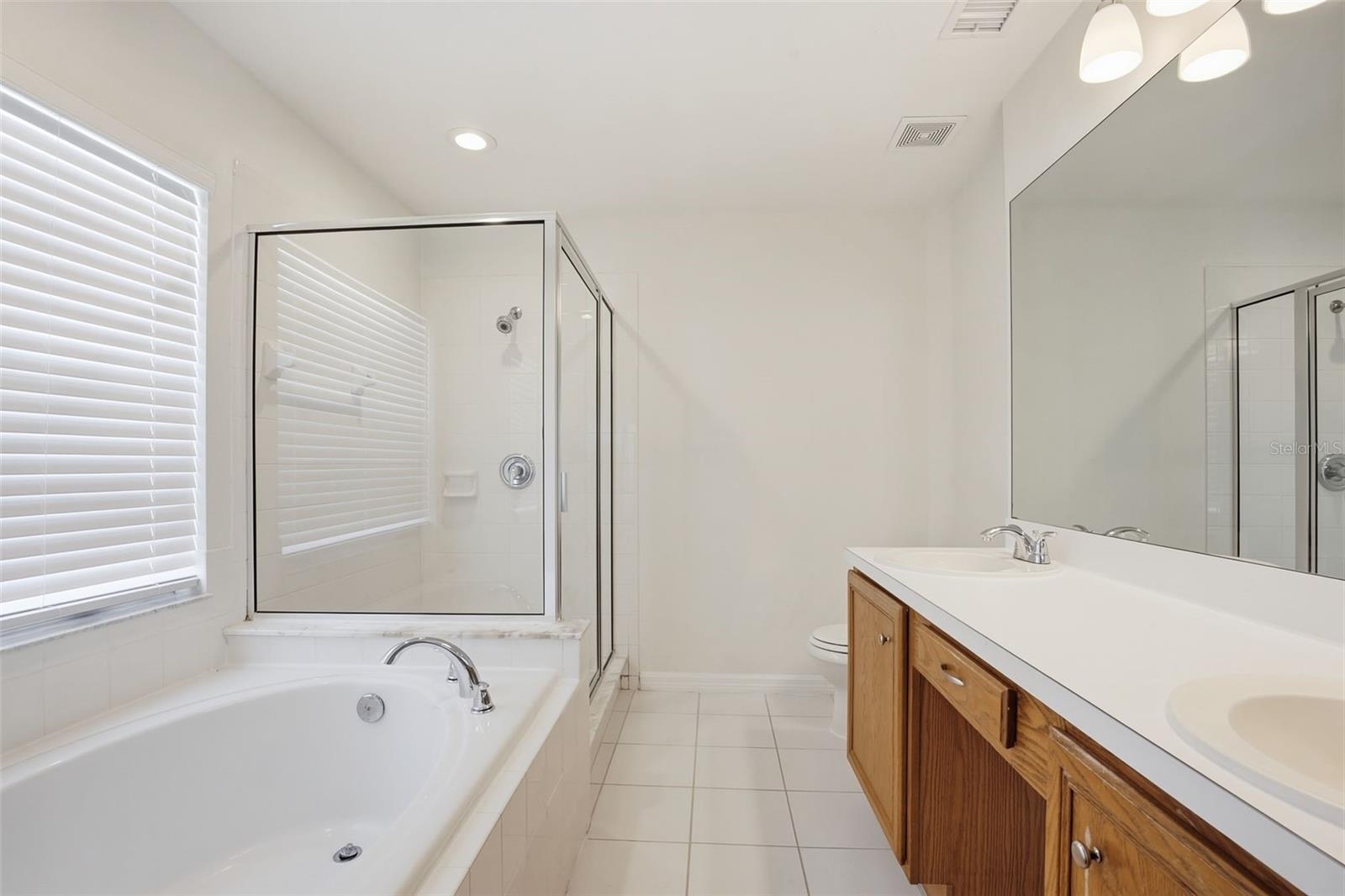 Image 30 of 38 For 1353 Crimson Clover Lane