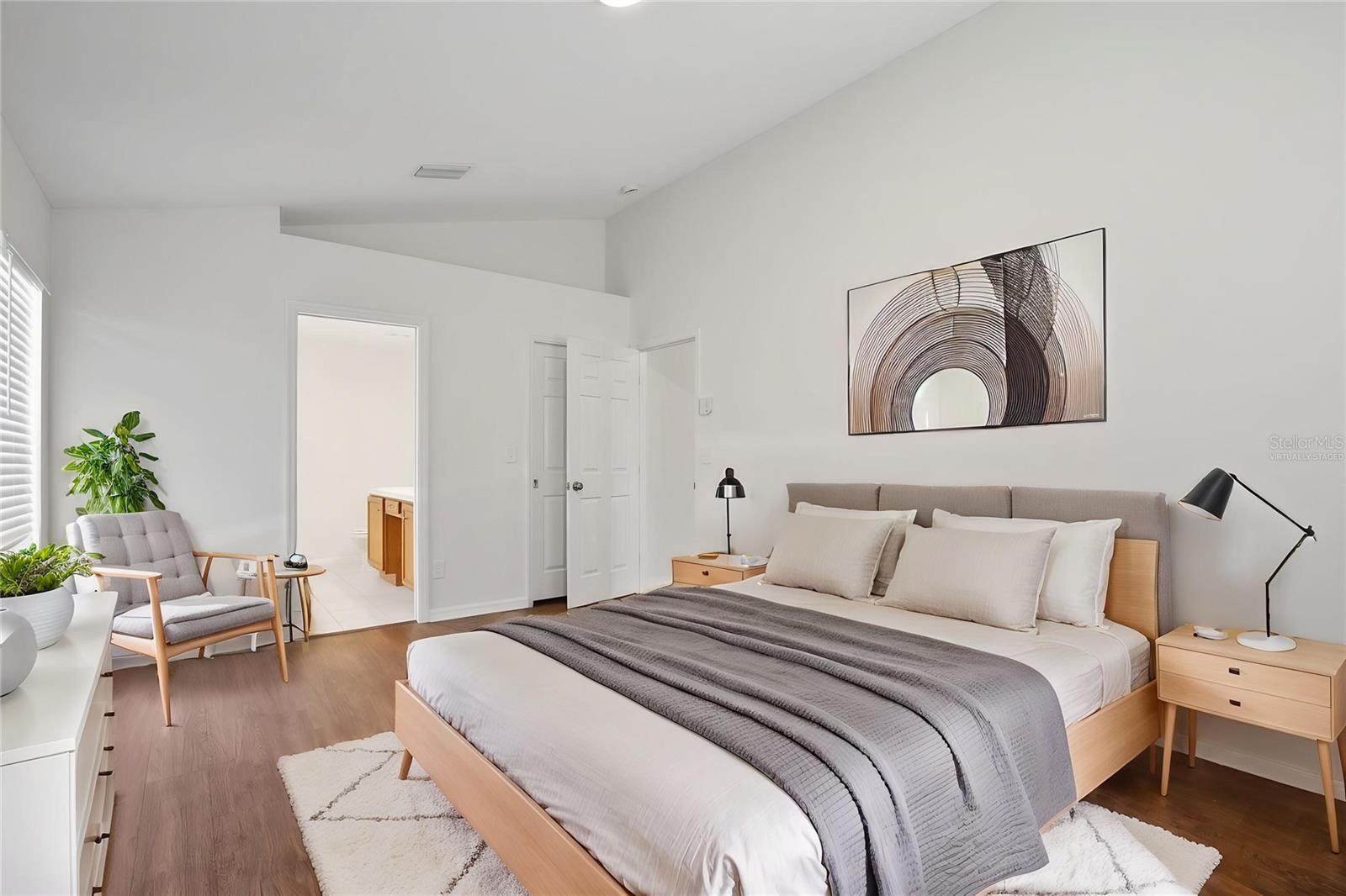 Image 7 of 38 For 1353 Crimson Clover Lane