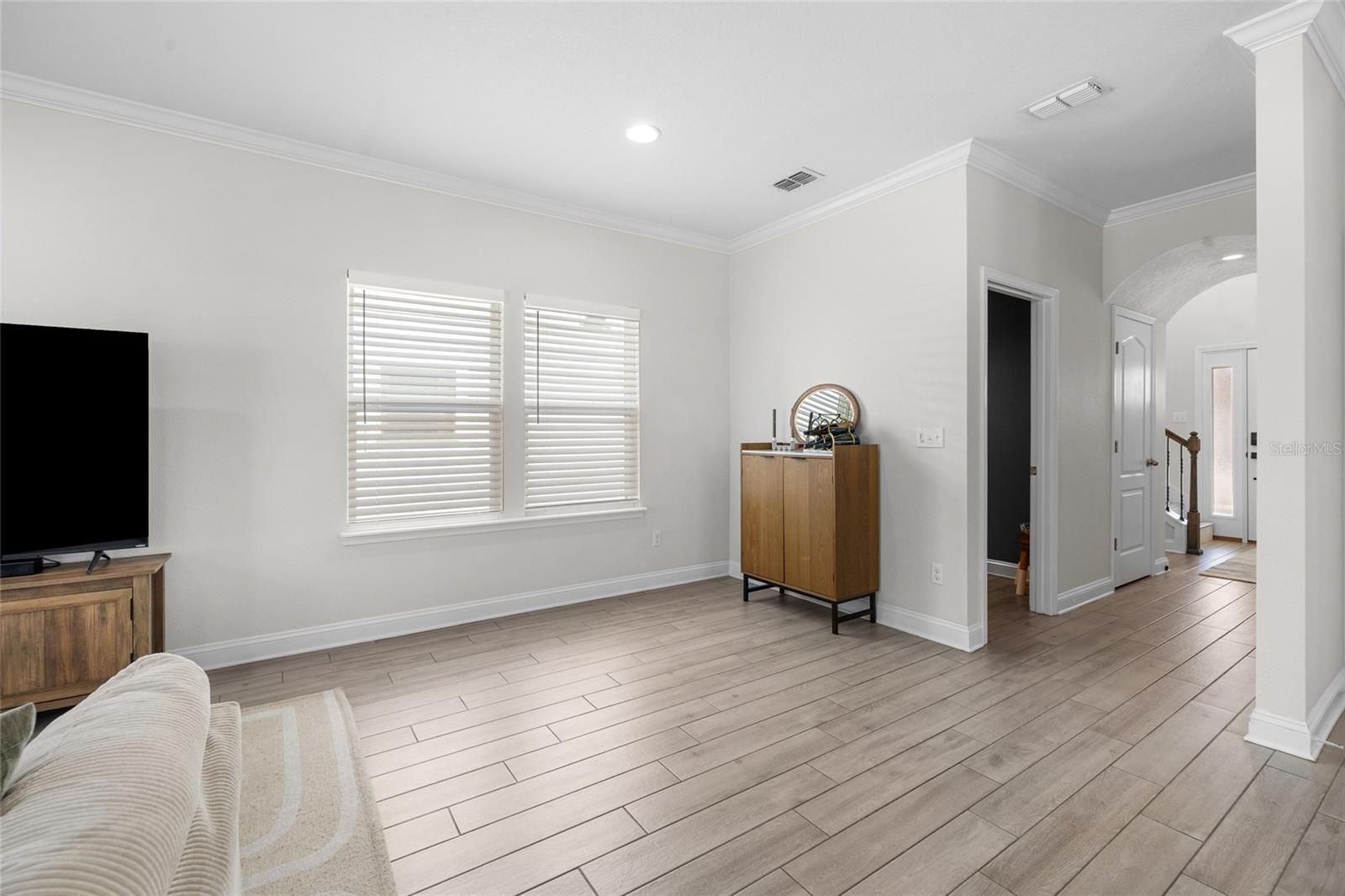 Image 16 of 57 For 3917 Coastal Cove Circle