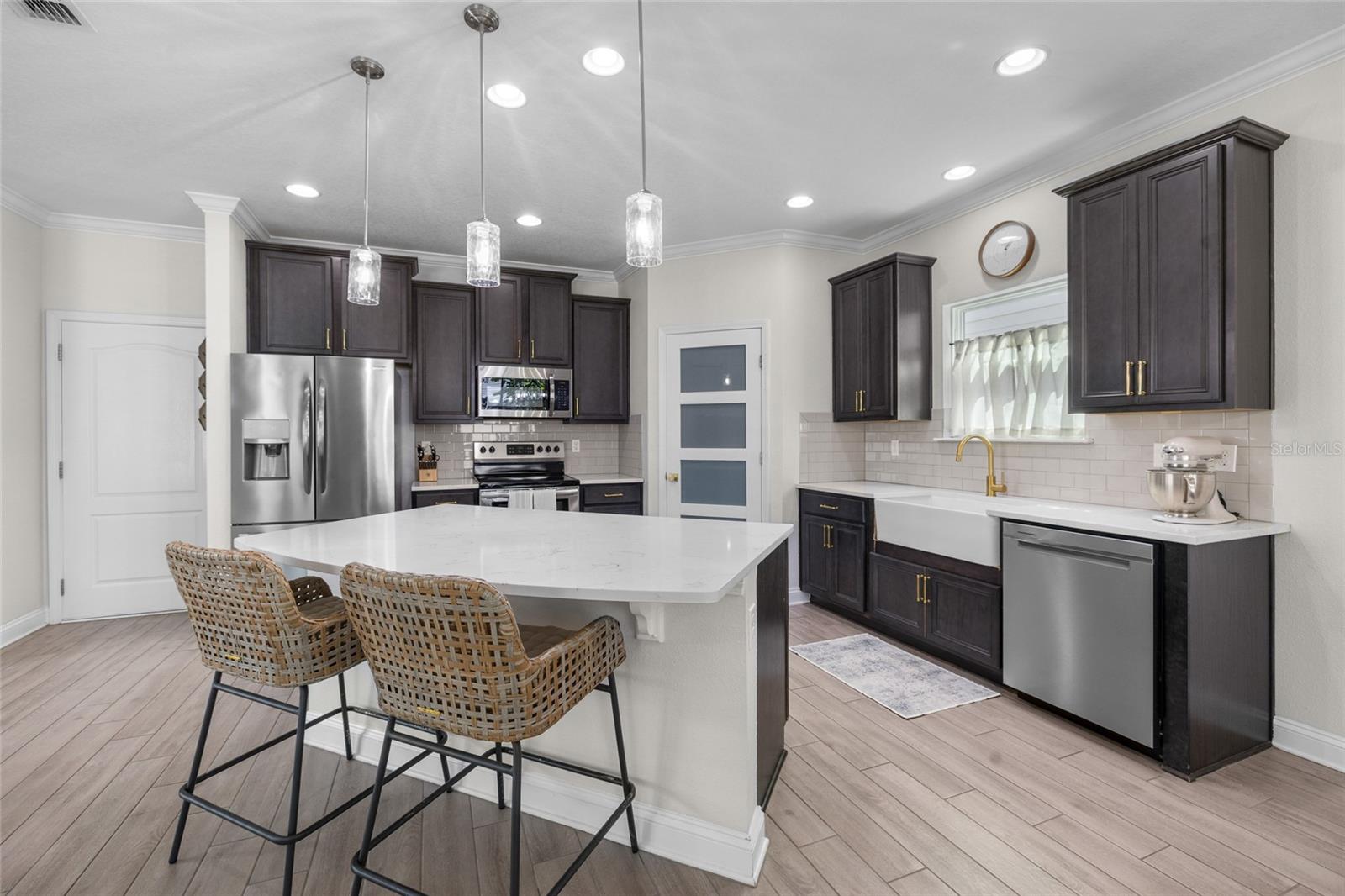 Image 20 of 57 For 3917 Coastal Cove Circle