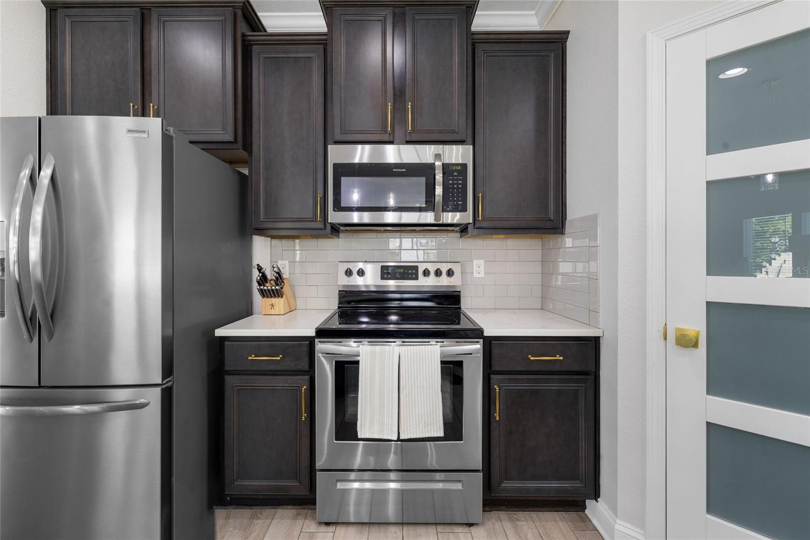 Image 23 of 57 For 3917 Coastal Cove Circle