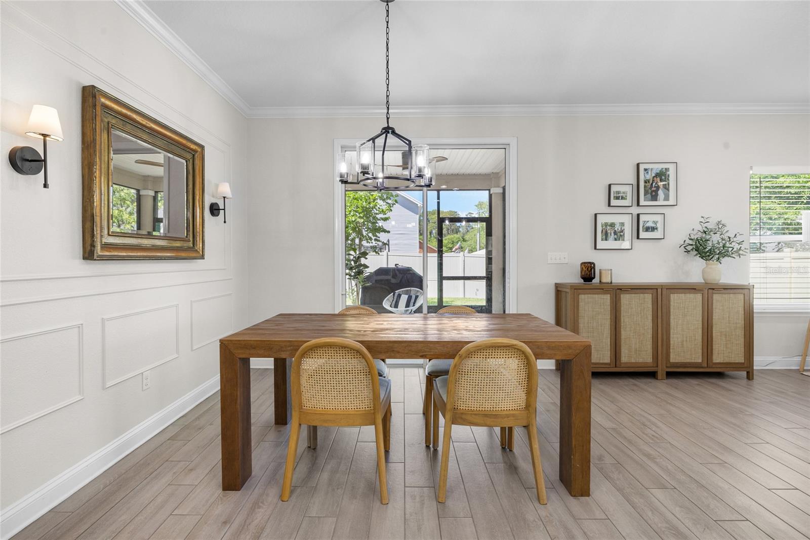 Image 26 of 57 For 3917 Coastal Cove Circle