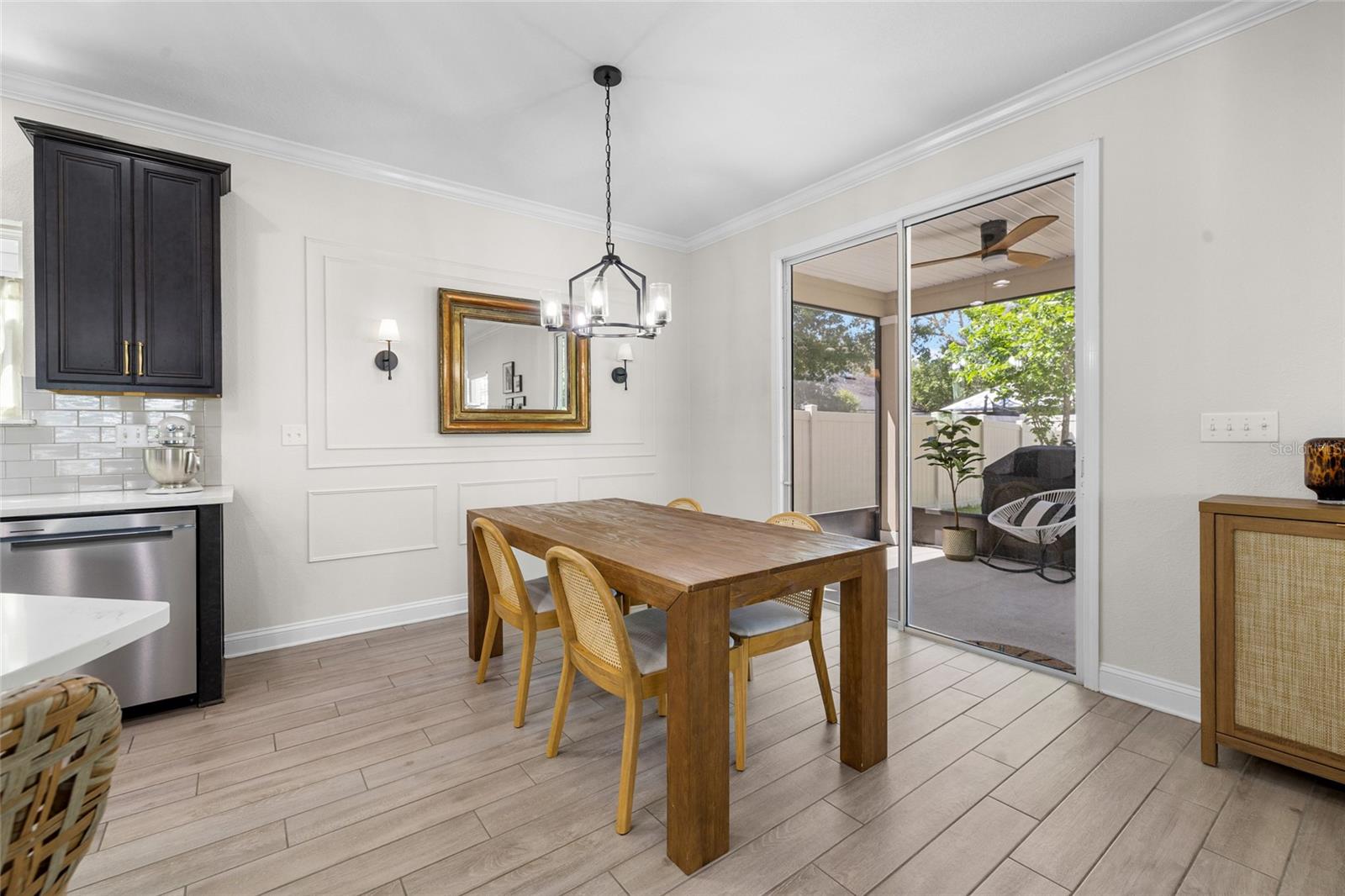 Image 27 of 57 For 3917 Coastal Cove Circle