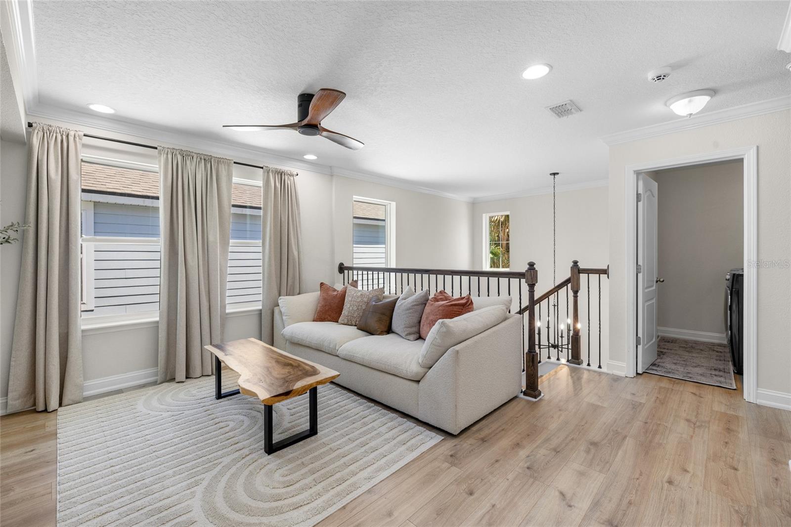 Image 34 of 57 For 3917 Coastal Cove Circle