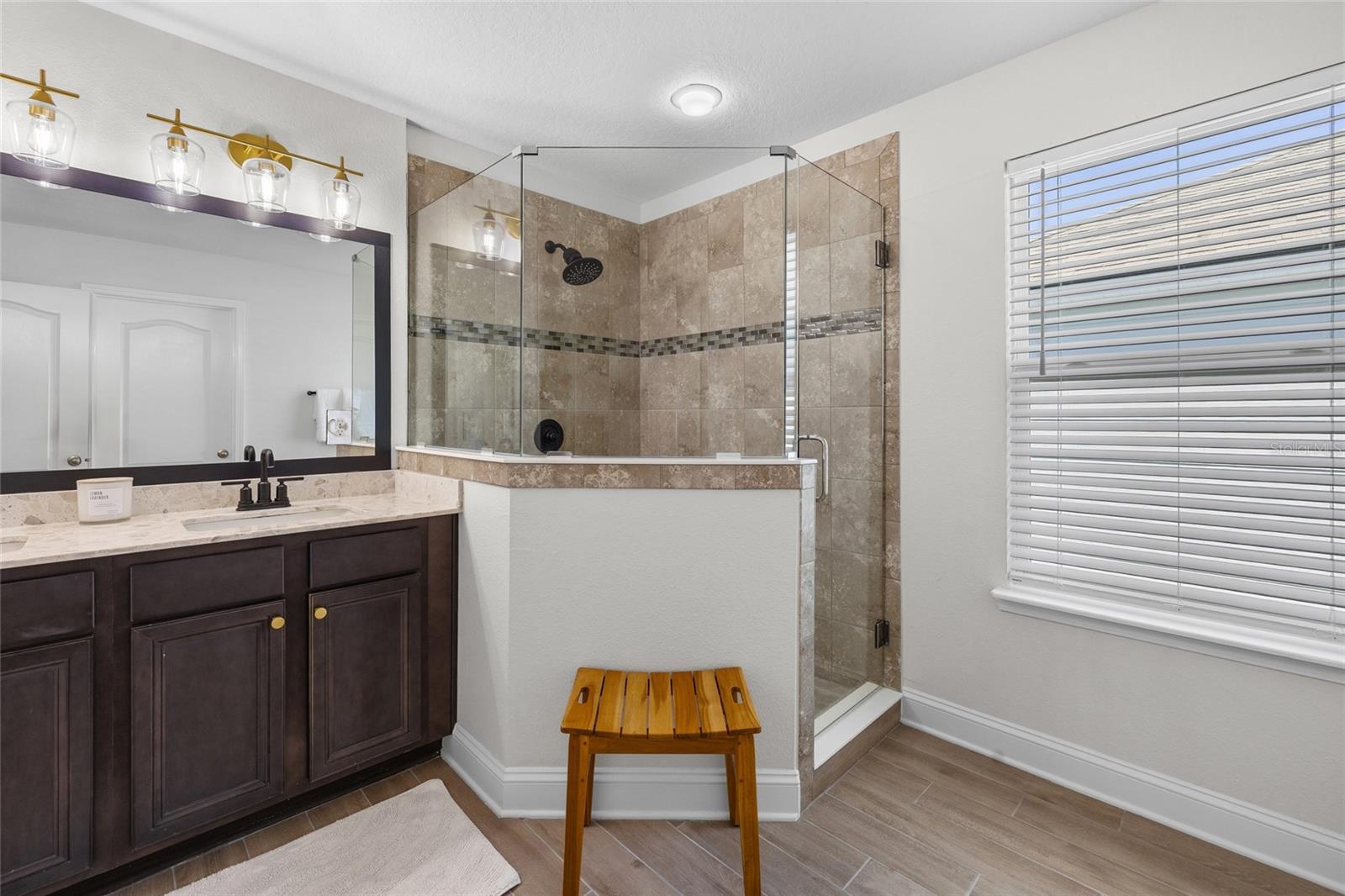 Image 40 of 57 For 3917 Coastal Cove Circle