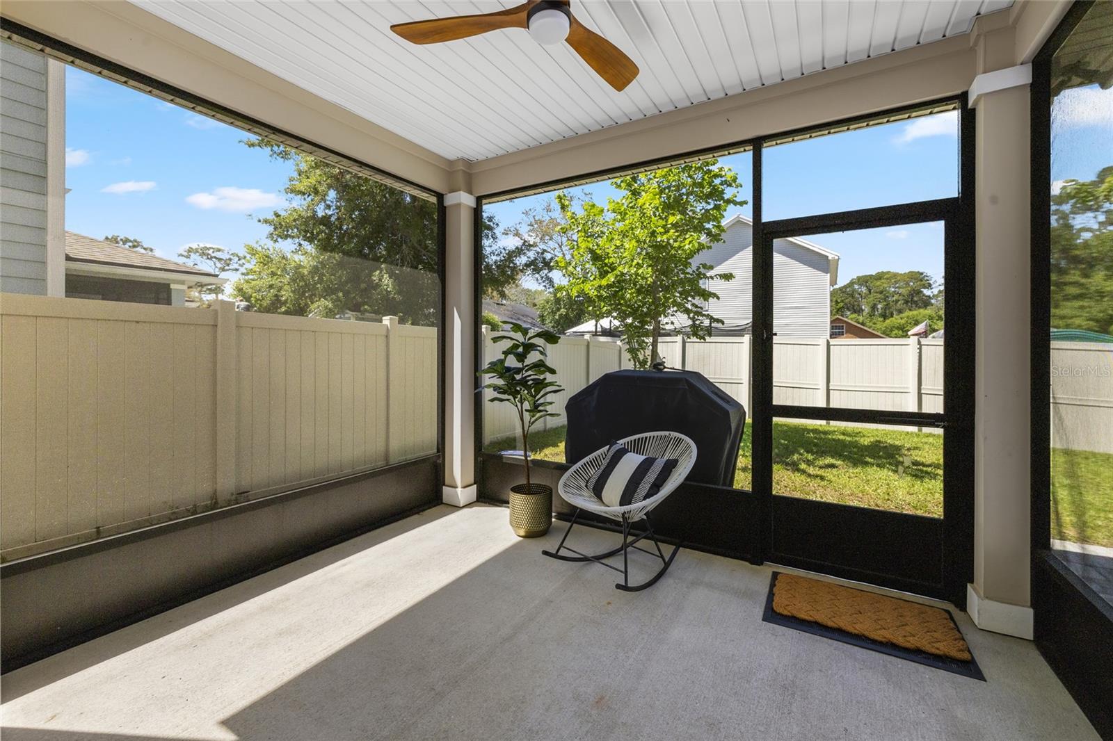 Image 46 of 57 For 3917 Coastal Cove Circle