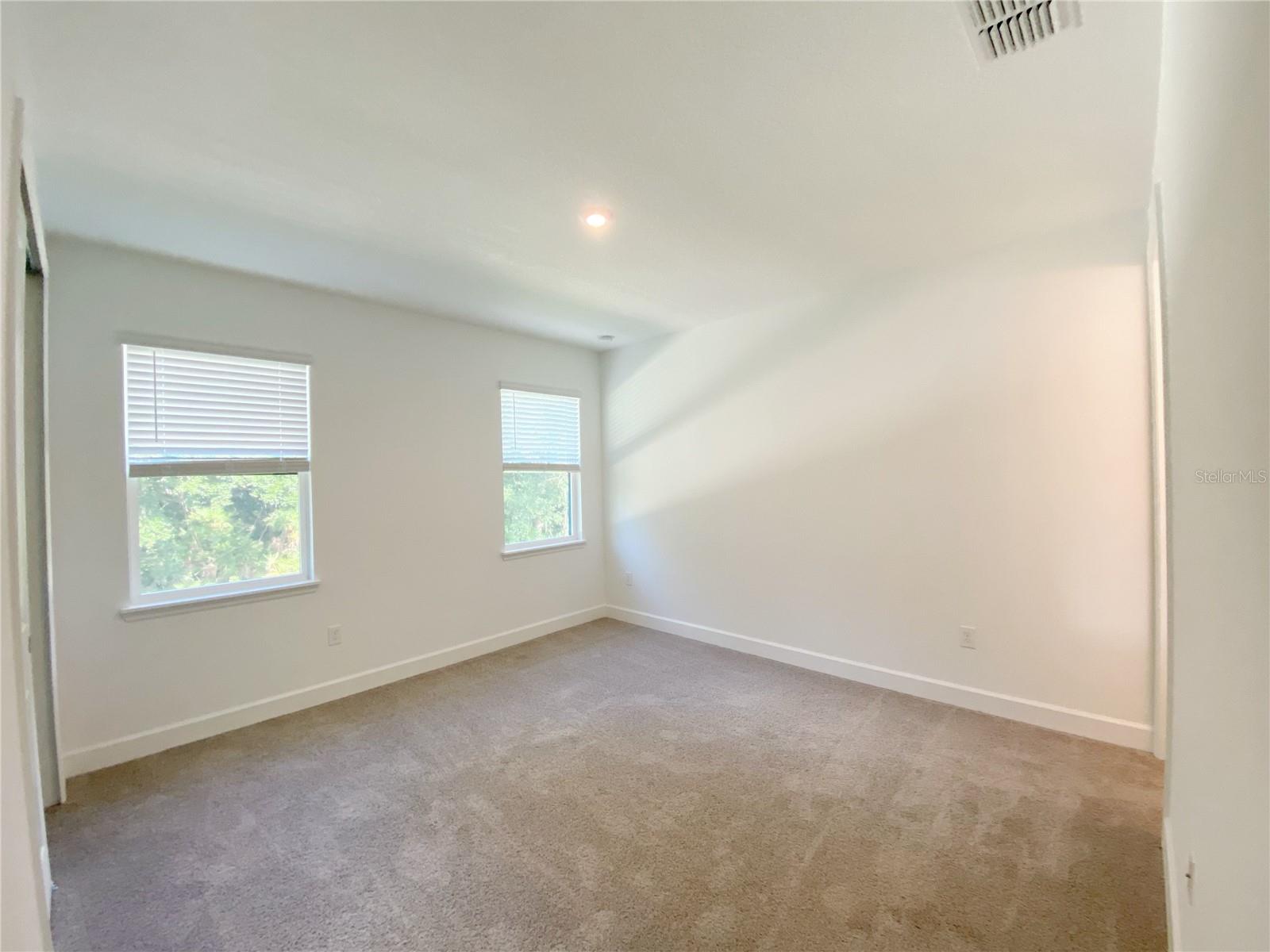 Image 16 of 40 For 1409 Lone Feather Trail