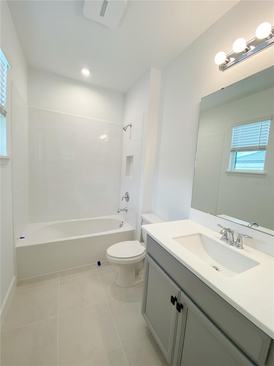 Image 17 of 40 For 1409 Lone Feather Trail