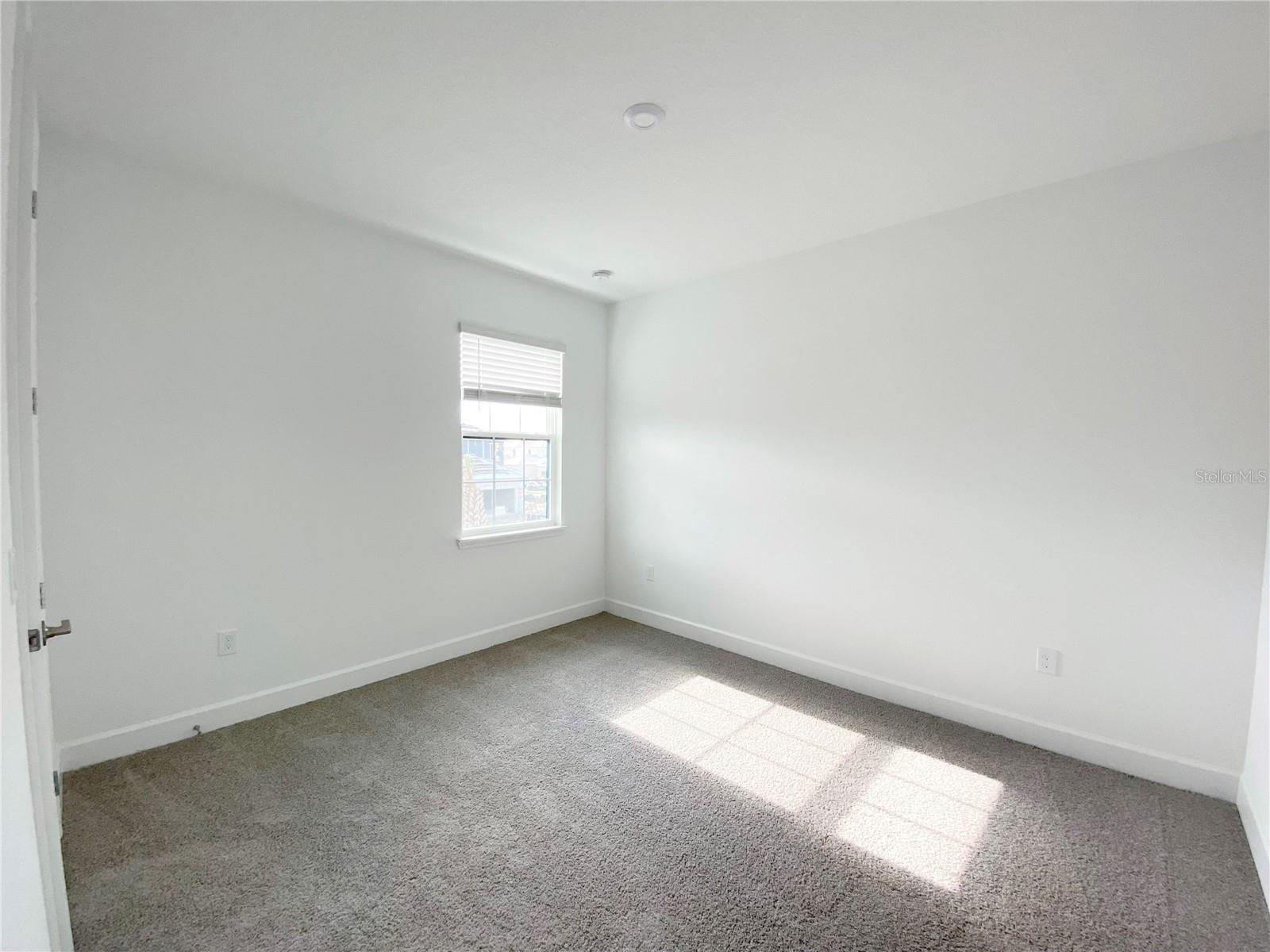 Image 18 of 40 For 1409 Lone Feather Trail