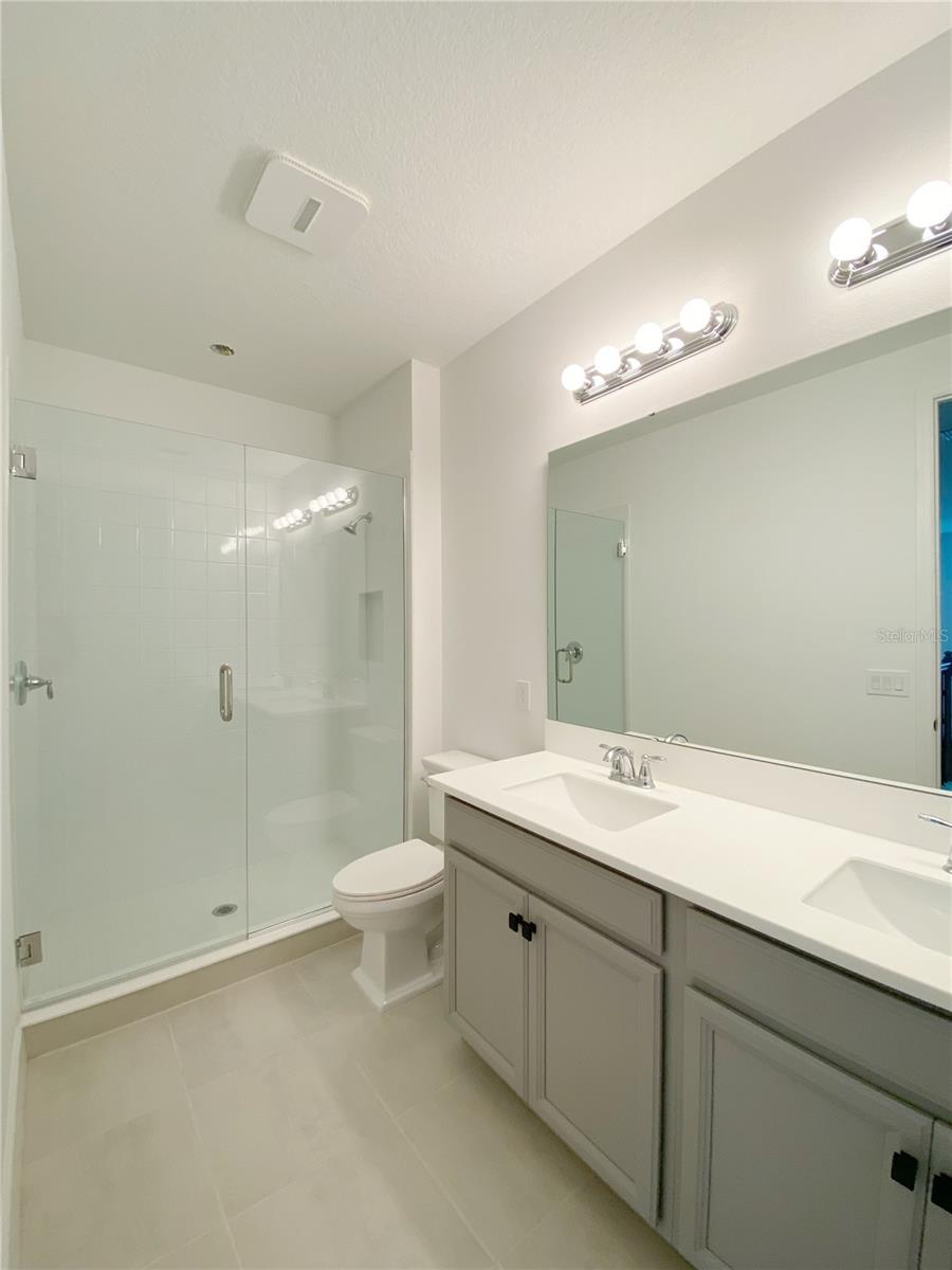 Image 21 of 40 For 1409 Lone Feather Trail