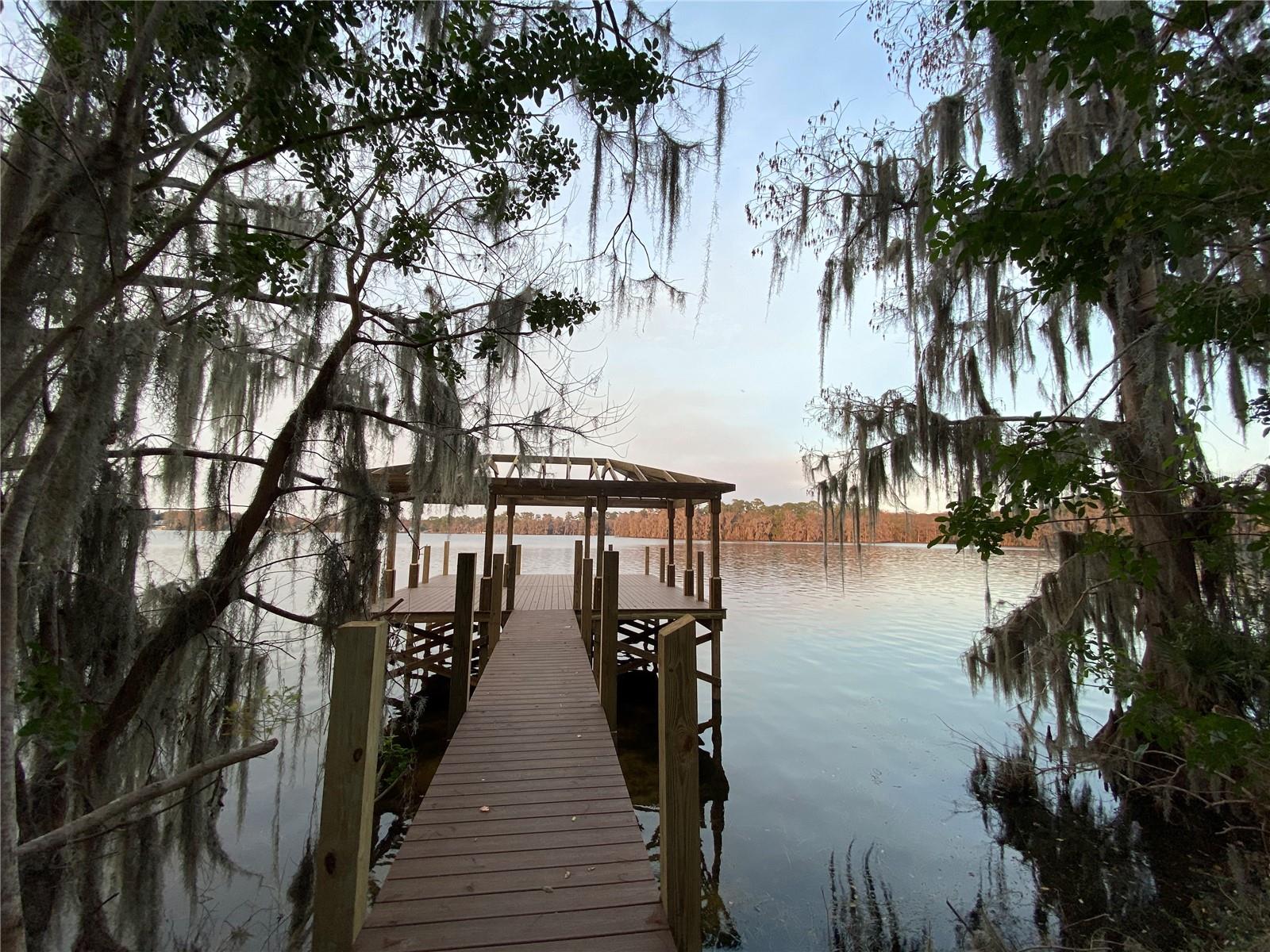 Image 32 of 40 For 1409 Lone Feather Trail