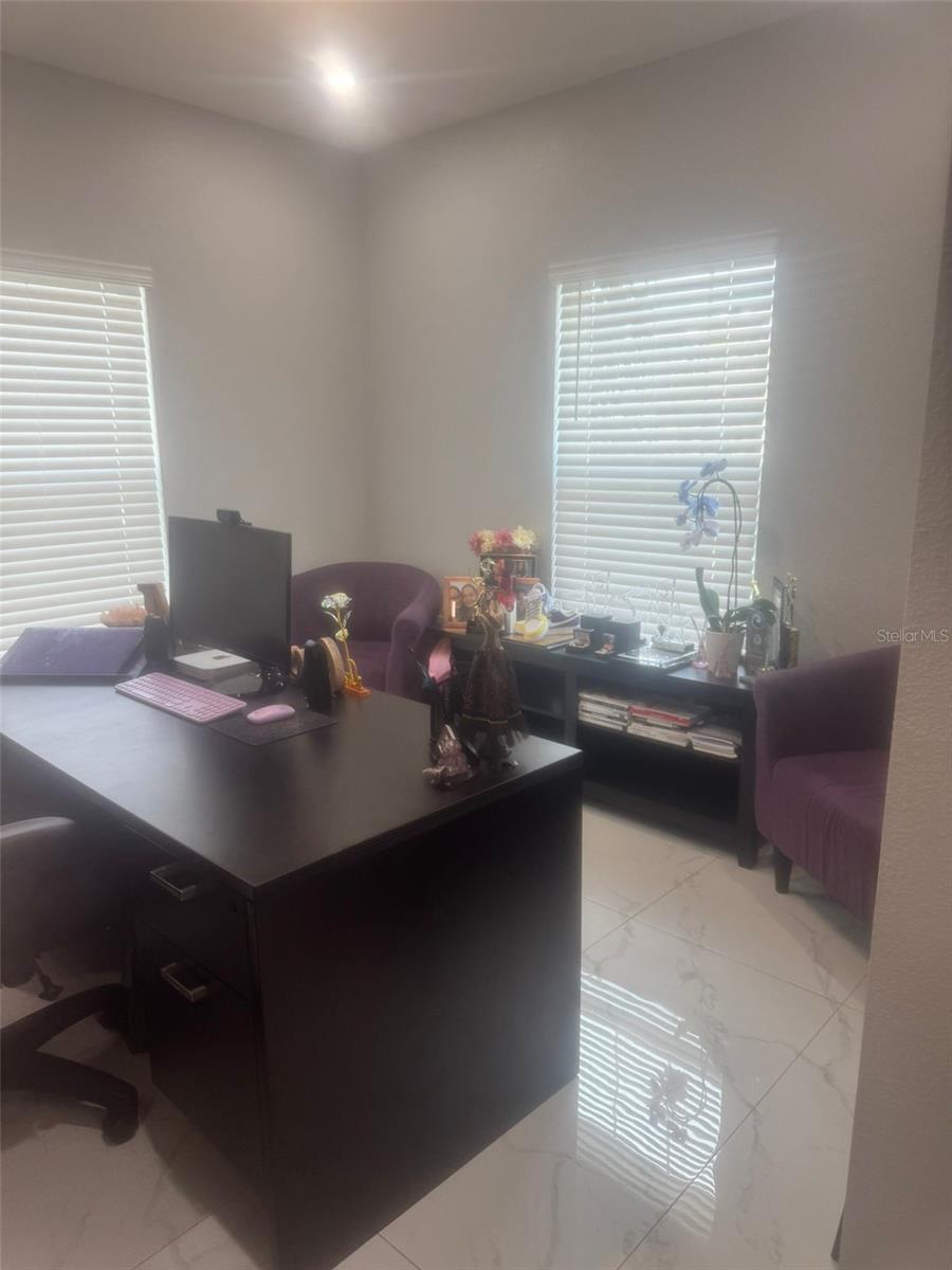 Image 3 of 19 For 7245 Sienna Oak Alley