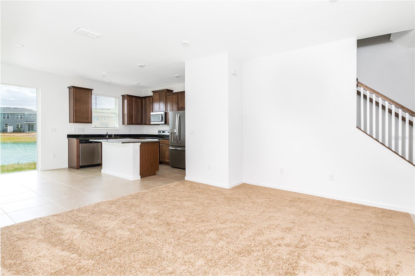 Image 15 of 23 For 987 Spring Palms Loop Loop