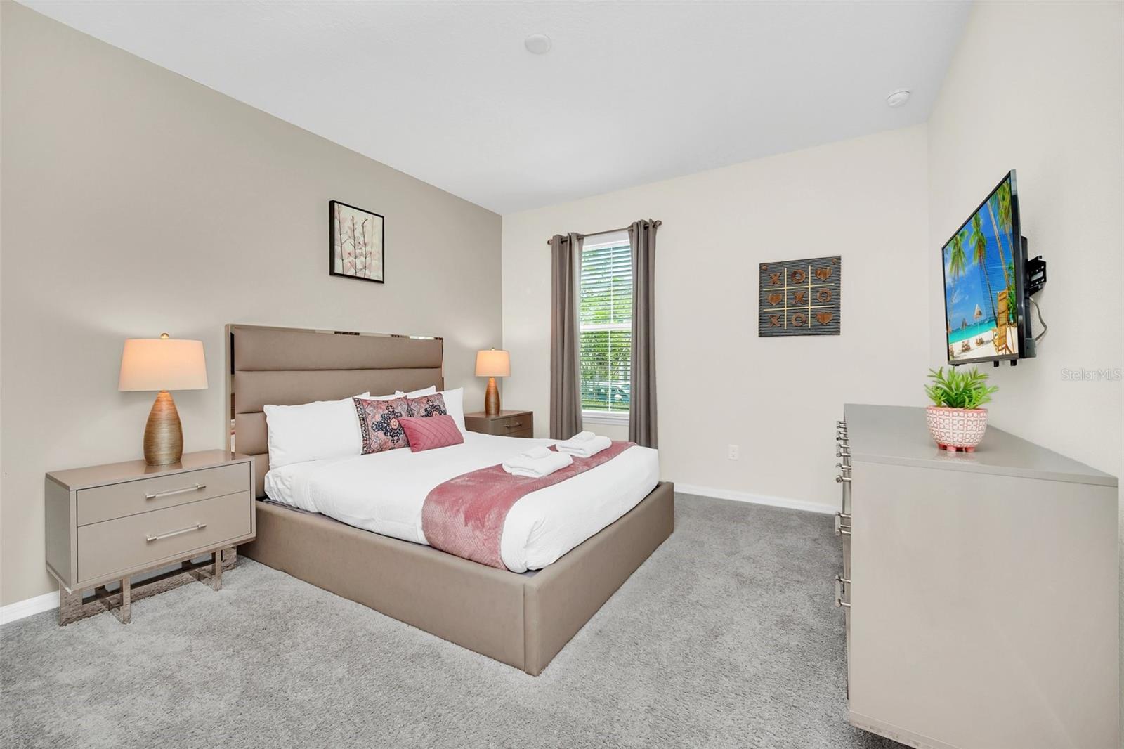 Image 22 of 60 For 9009 Egret Mills Terrace