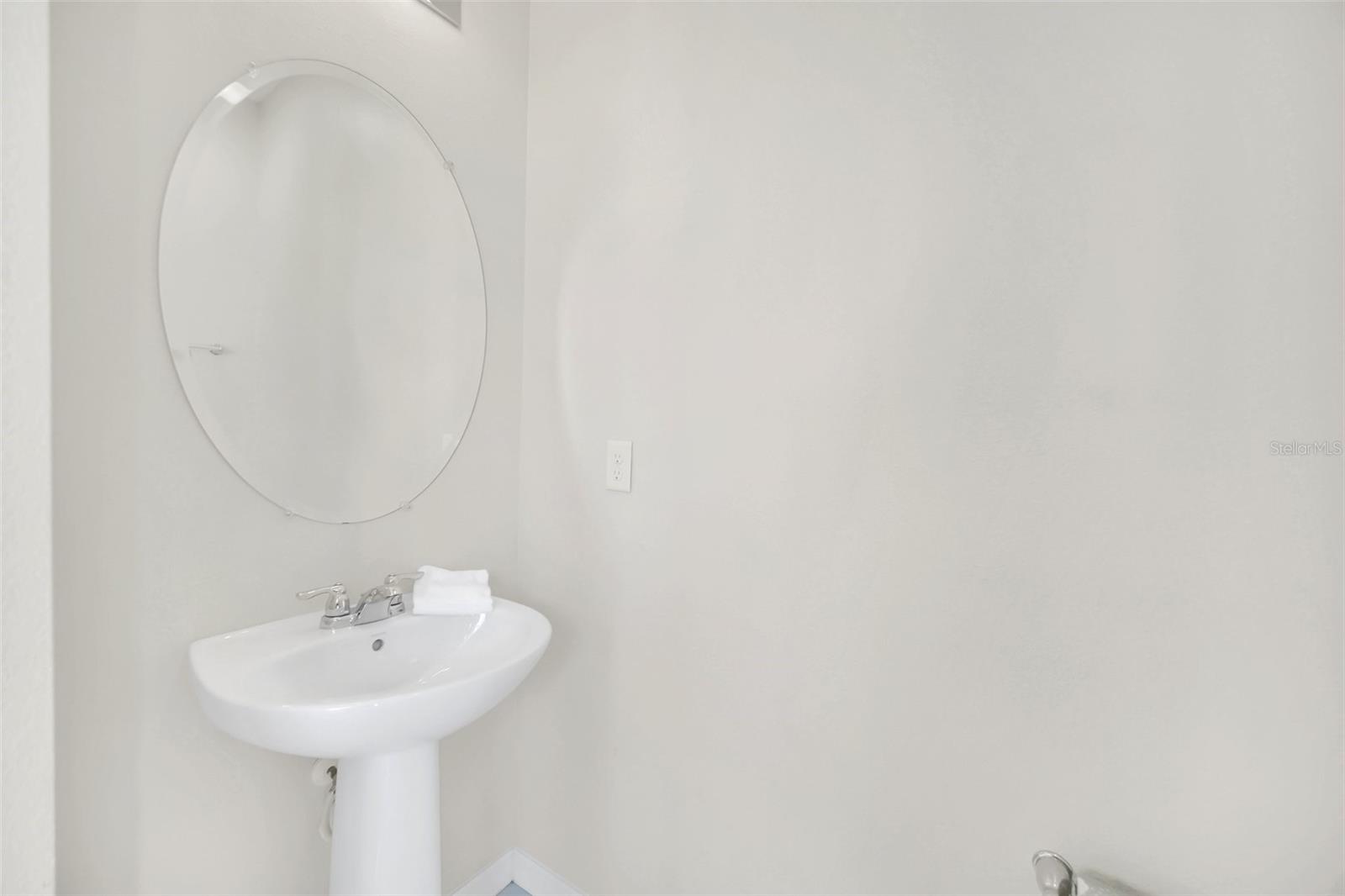 Image 33 of 60 For 9009 Egret Mills Terrace