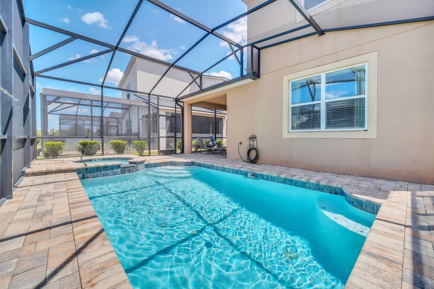 Image 36 of 60 For 9009 Egret Mills Terrace