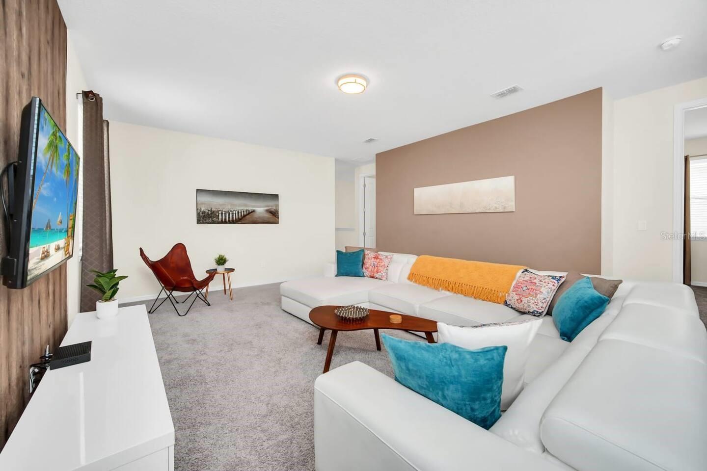 Image 8 of 60 For 9009 Egret Mills Terrace