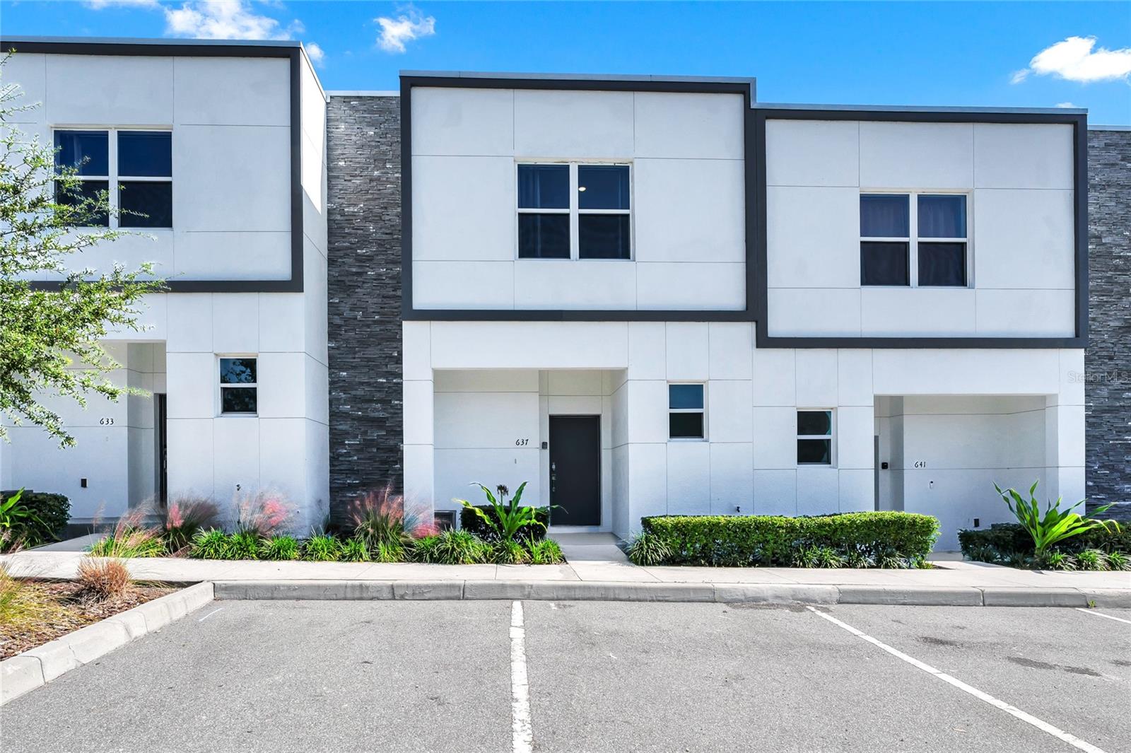 Details for 637 Trikomo Drive Drive, DAVENPORT, FL 33896
