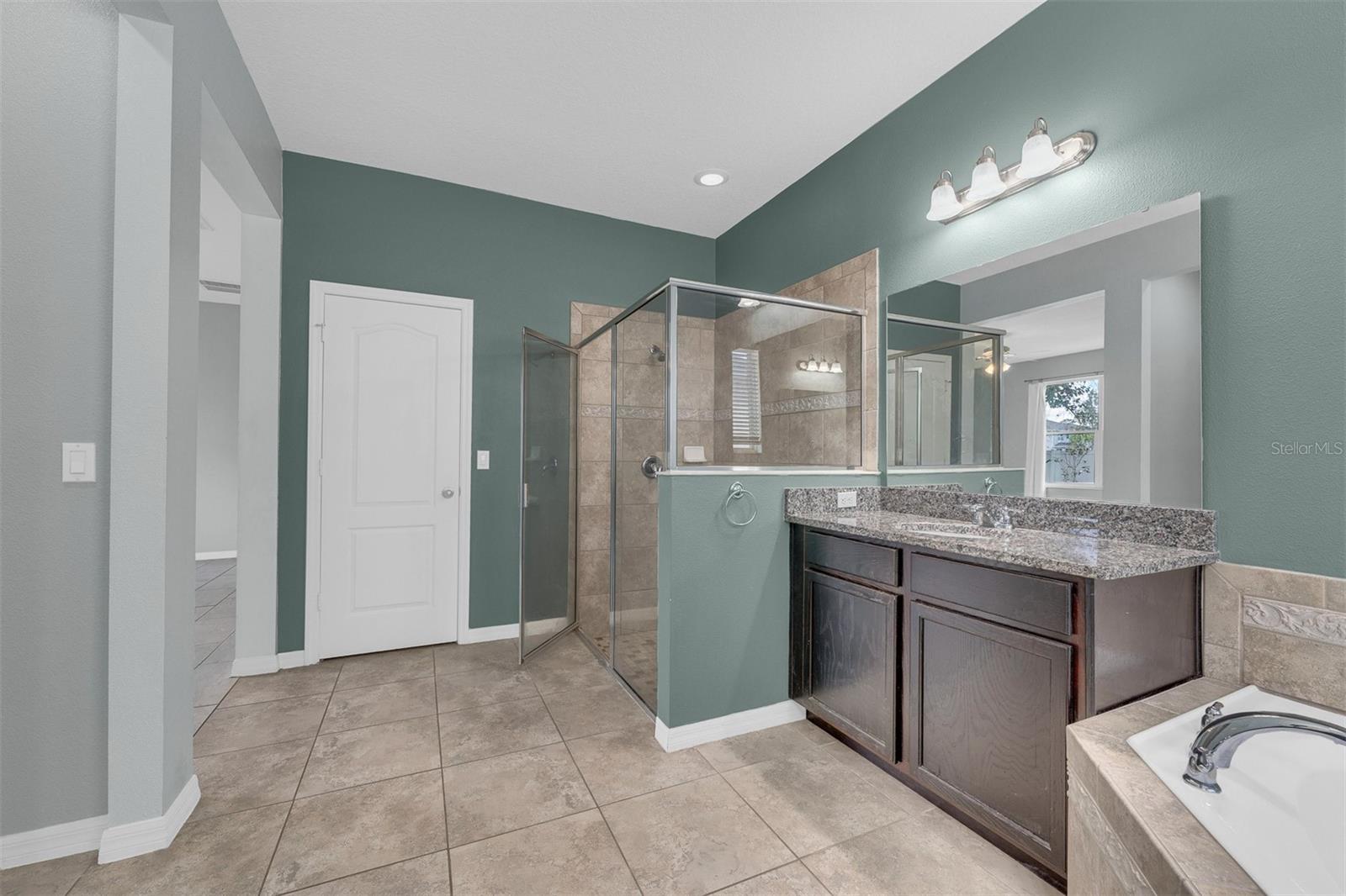 Image 22 of 41 For 1493 Pine Marsh Loop