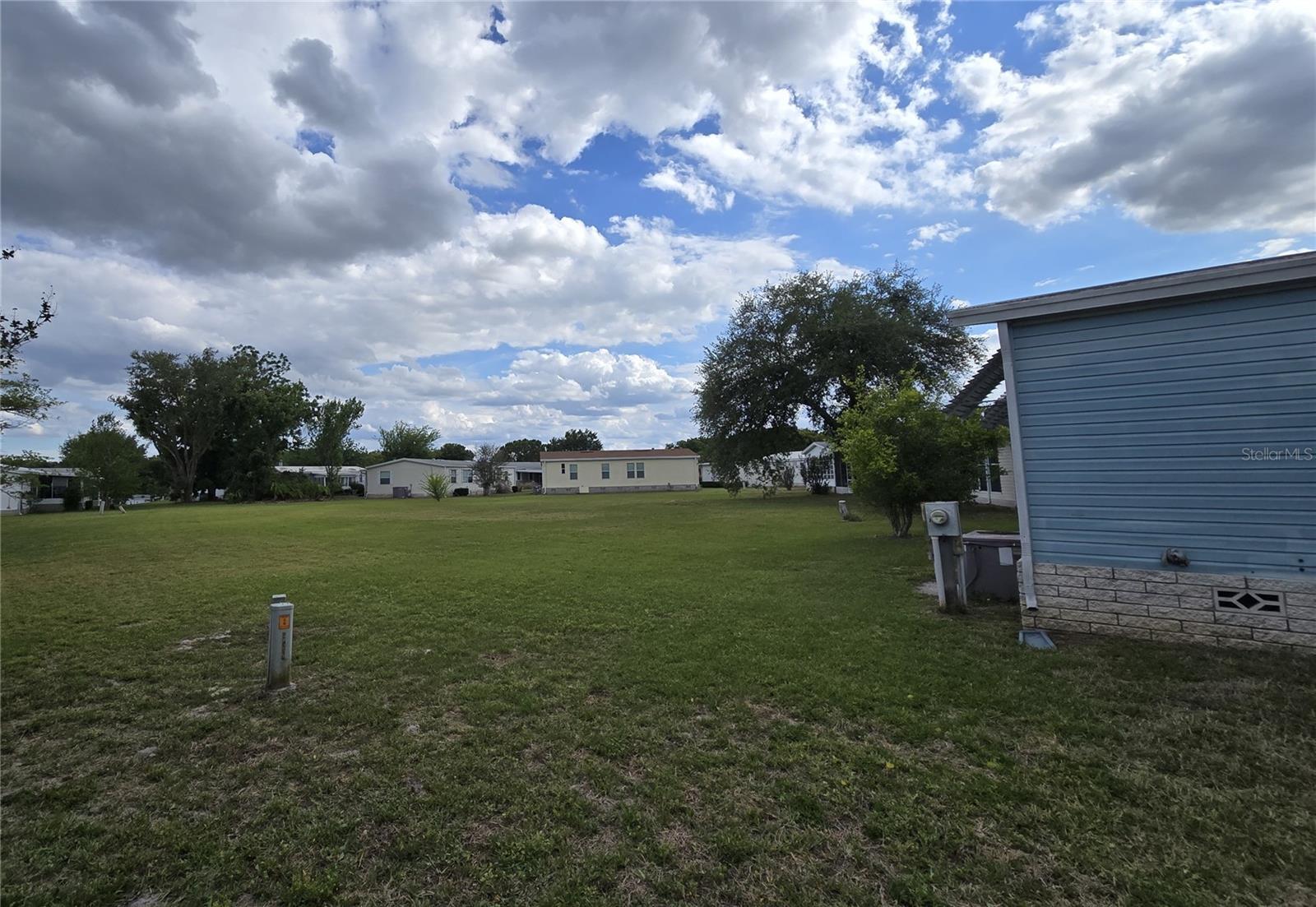 Image 5 of 13 For 2691 Lake Grassmere Circle 904