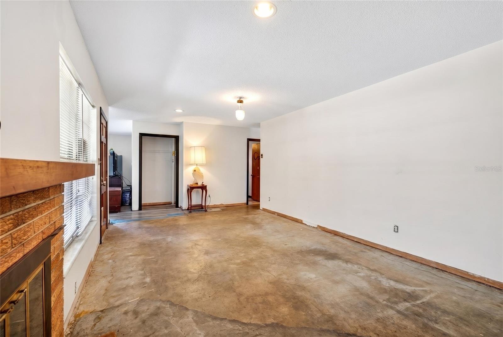 Image 17 of 23 For 6174 125th Place