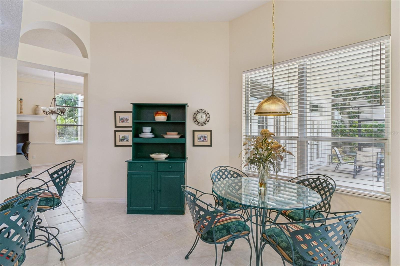 Image 14 of 52 For 8607 Terrace Pines Court