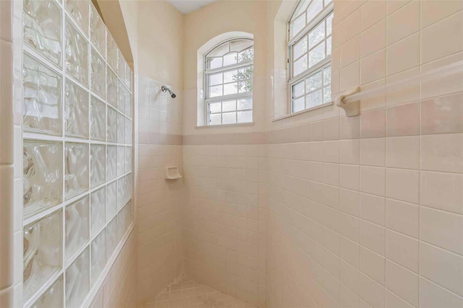 Image 27 of 52 For 8607 Terrace Pines Court