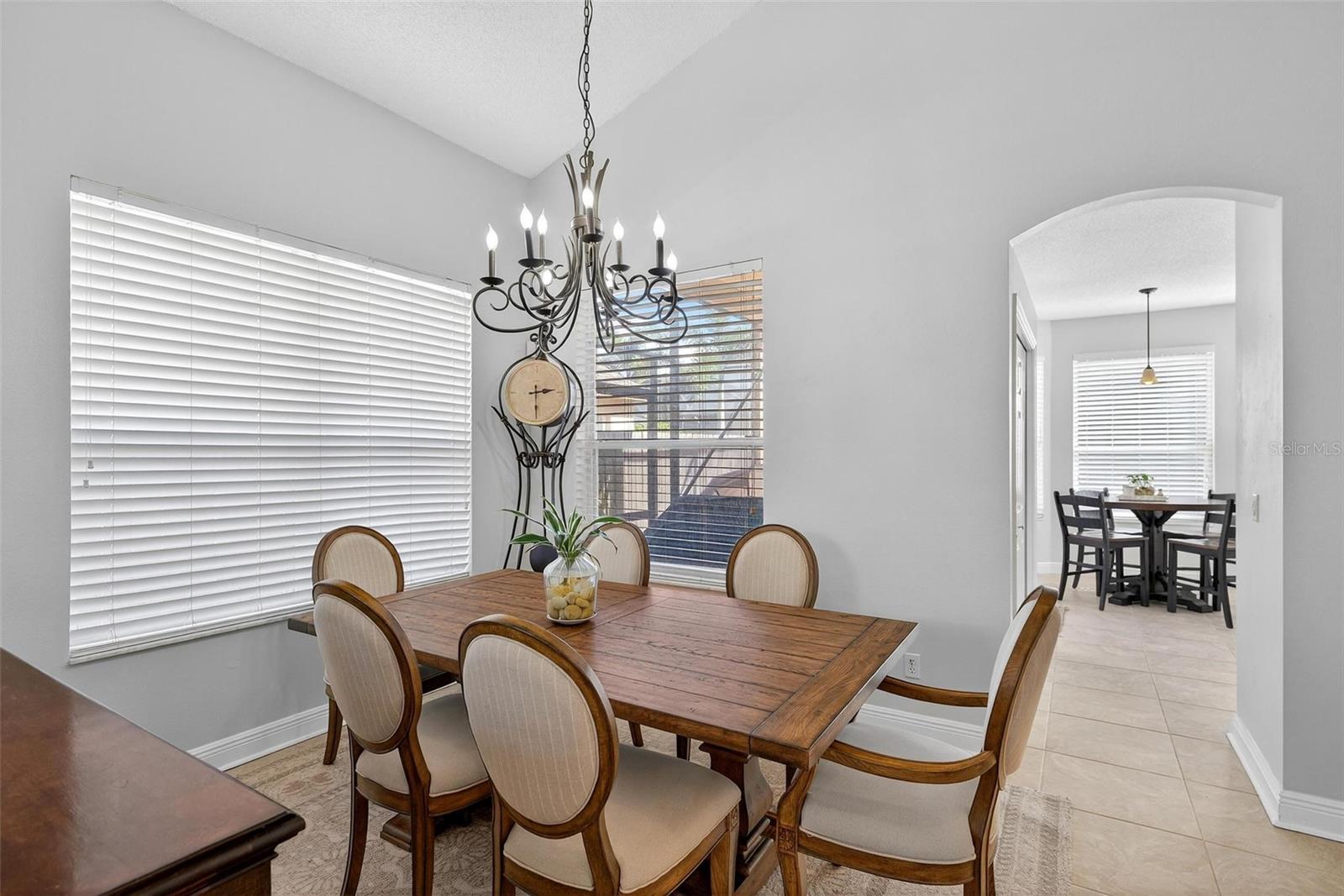 Image 10 of 58 For 1400 Holly Glen Run