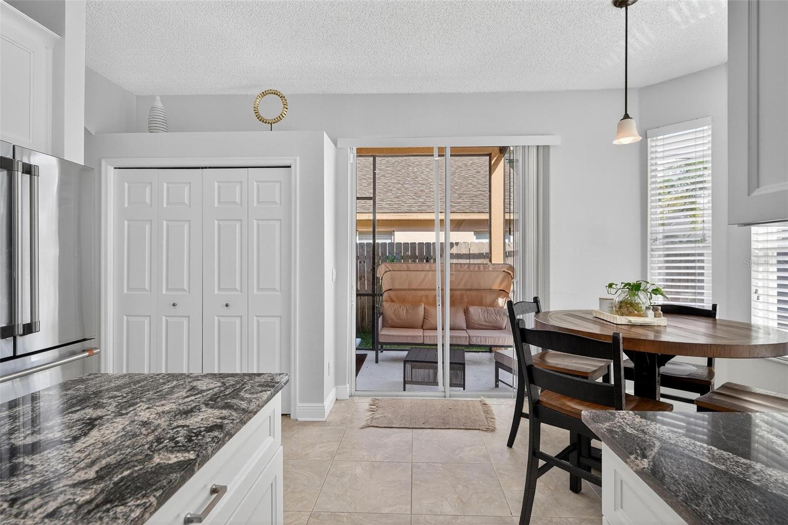 Image 17 of 58 For 1400 Holly Glen Run