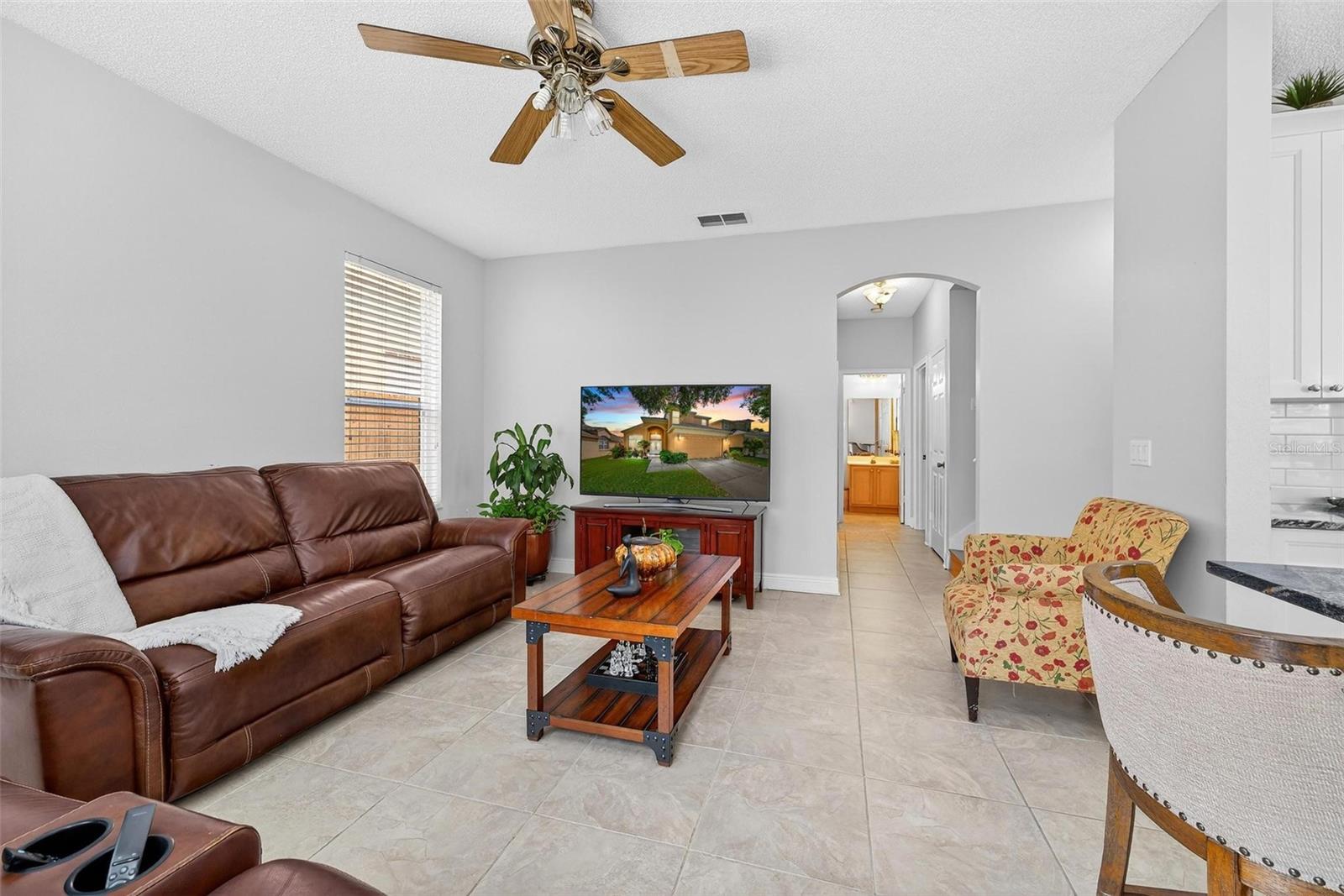 Image 25 of 58 For 1400 Holly Glen Run