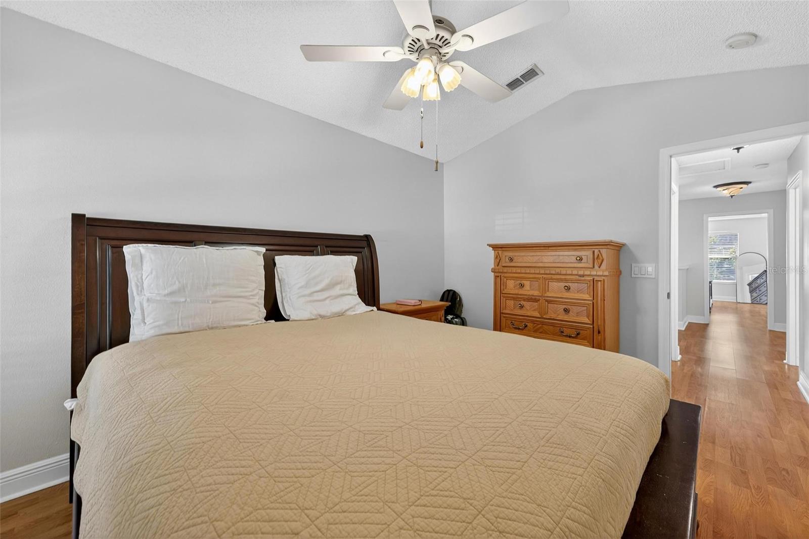 Image 39 of 58 For 1400 Holly Glen Run