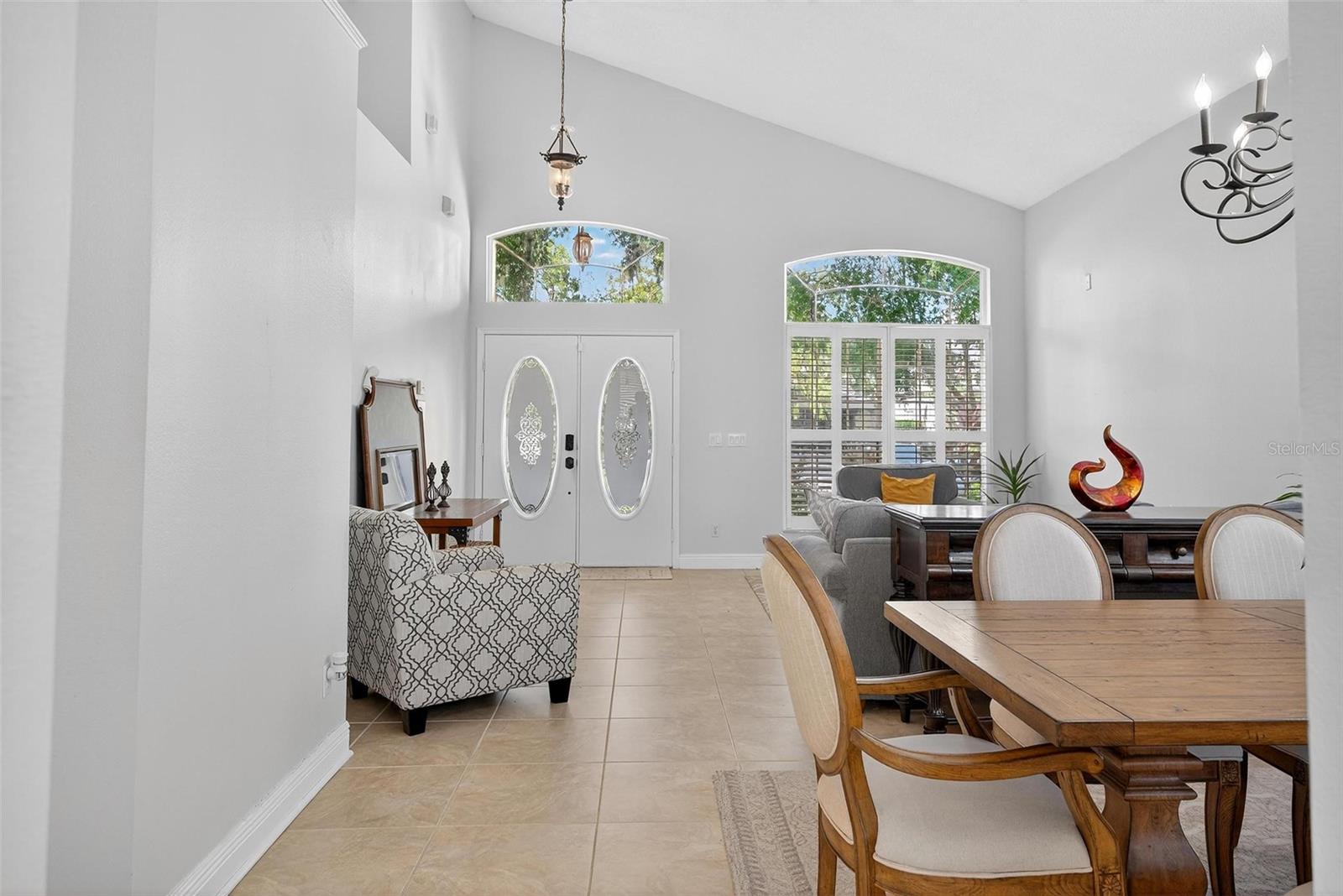 Image 8 of 58 For 1400 Holly Glen Run