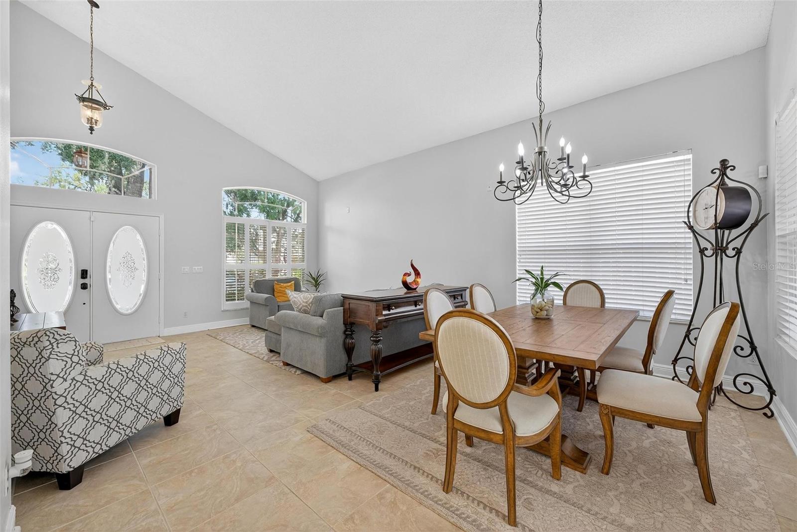 Image 9 of 58 For 1400 Holly Glen Run