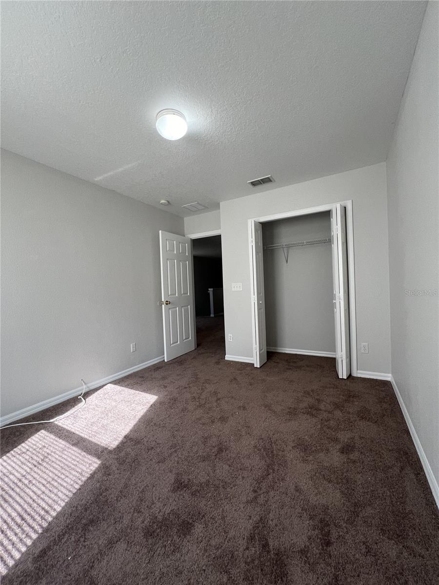 Image 17 of 26 For 572 Cresting Oak Circle 19