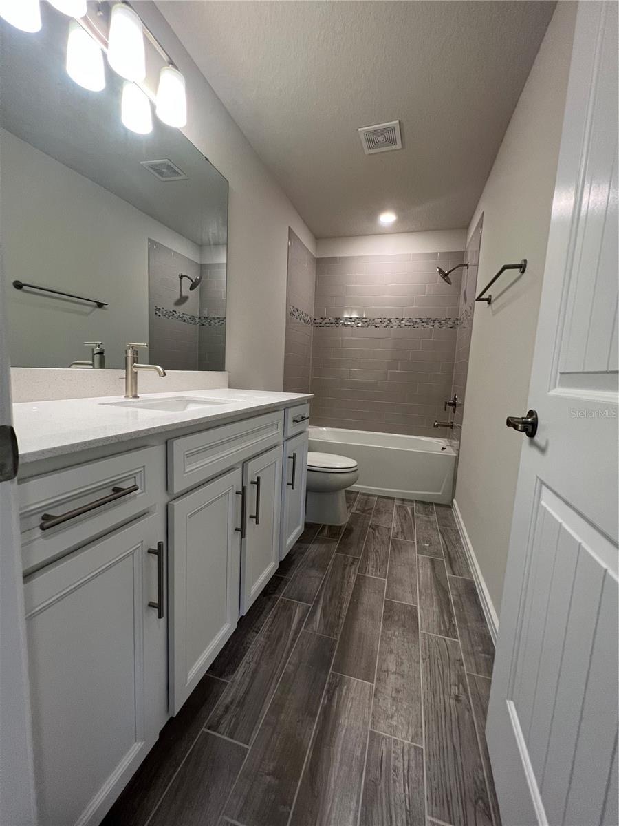 Image 32 of 48 For 17575 Saw Palmetto Avenue