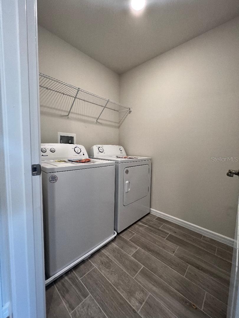 Image 38 of 48 For 17575 Saw Palmetto Avenue