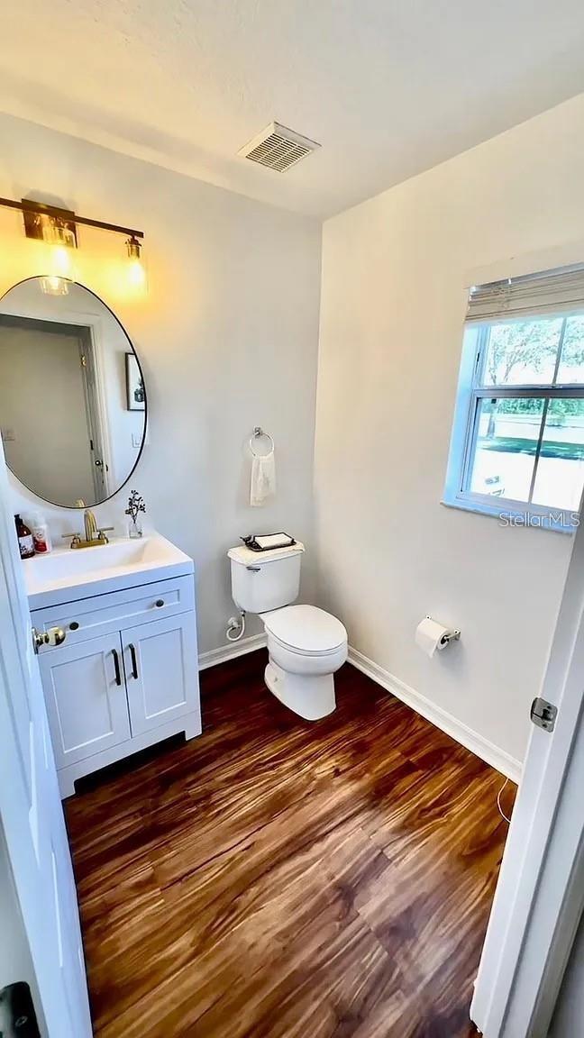 Image 16 of 18 For 12621 Tanja King Boulevard